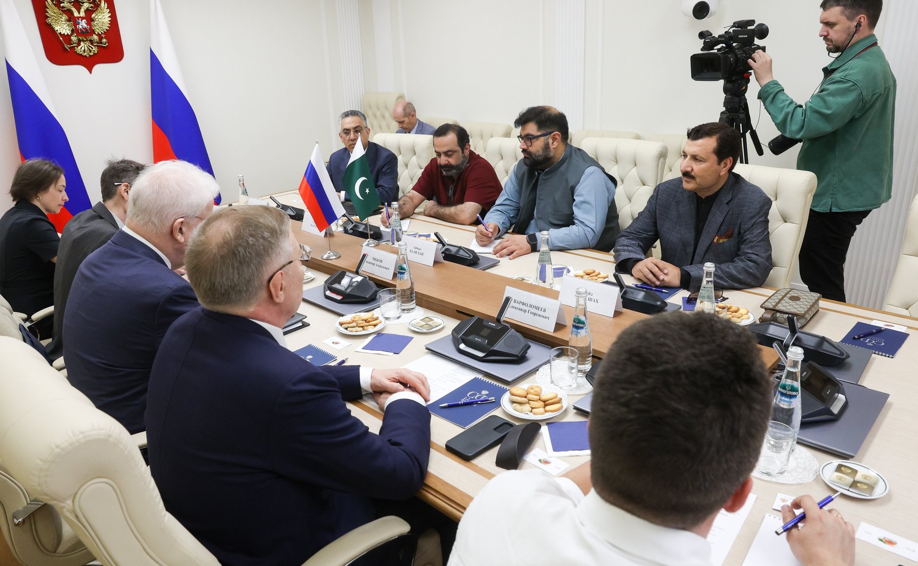 Встреча Владимира Чижова с руководителем парламентской группы дружбы Сената Исламской Республики Пакистан с Россией Аймалом Вали Ханом