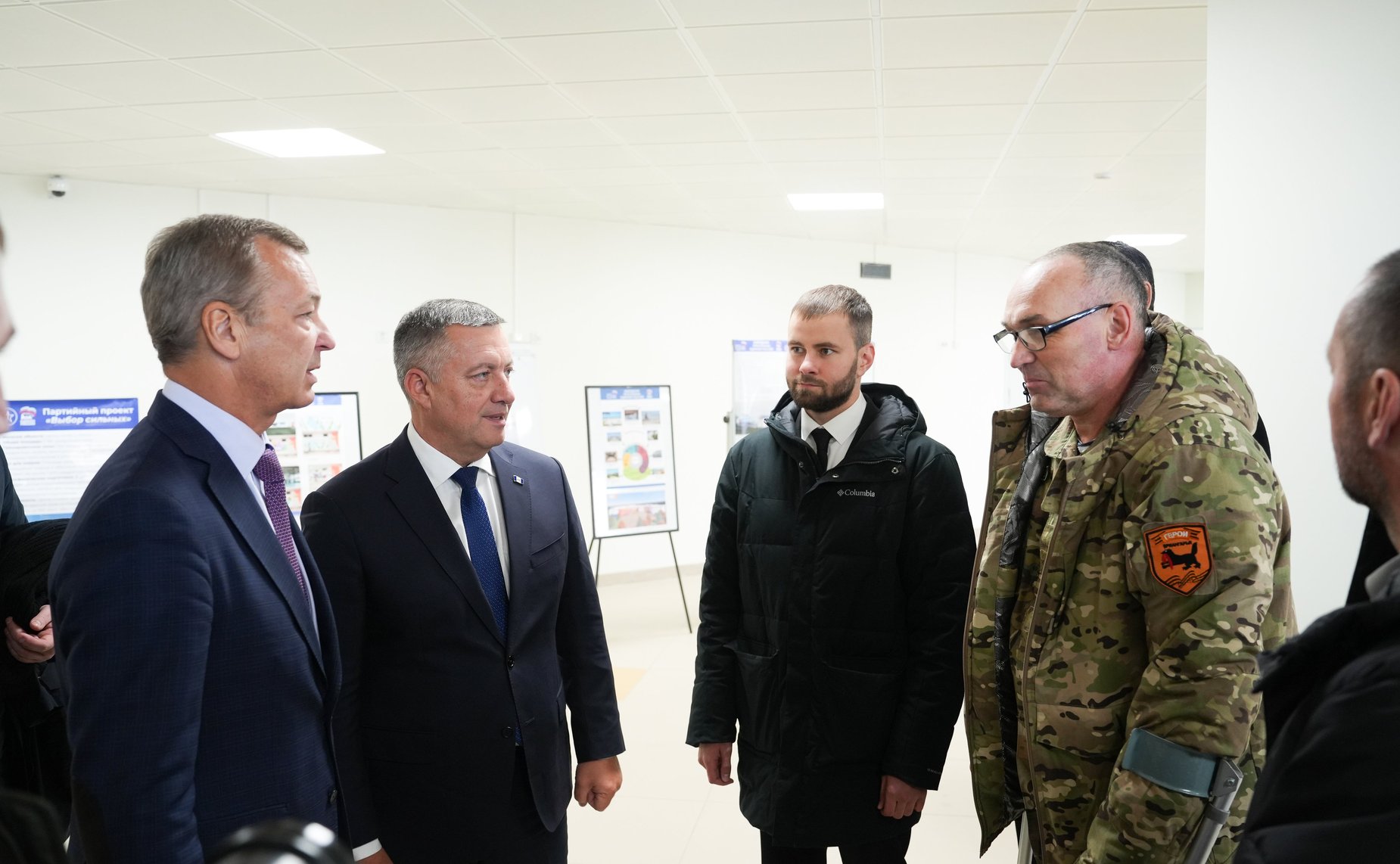 Сенаторы провели осмотр строящейся общеобразовательной школы г. Иркутска