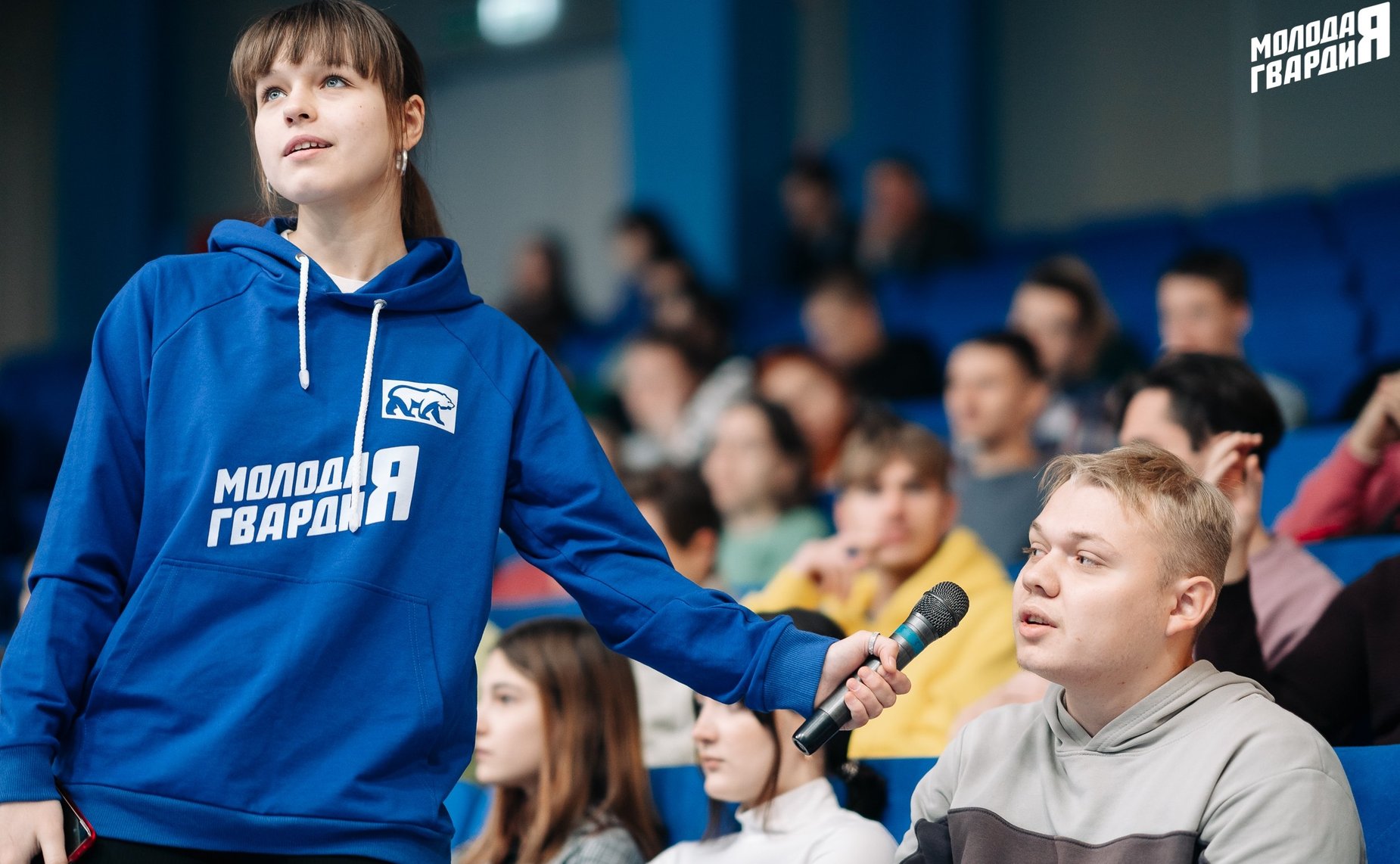 Павел Тараканов в ходе рабочей поездки в регион встретился с активной молодежью