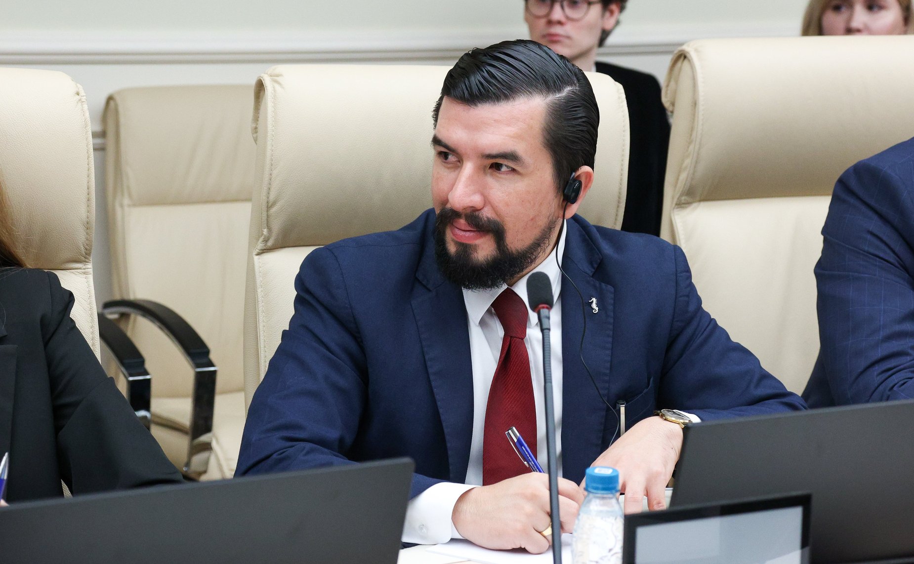 Встреча Андрея Денисова с делегацией молодых общественных и политических деятелей стран Латинской Америки в рамках программы публичной дипломатии Hablemos con Rusia («Поговорим с Россией»)