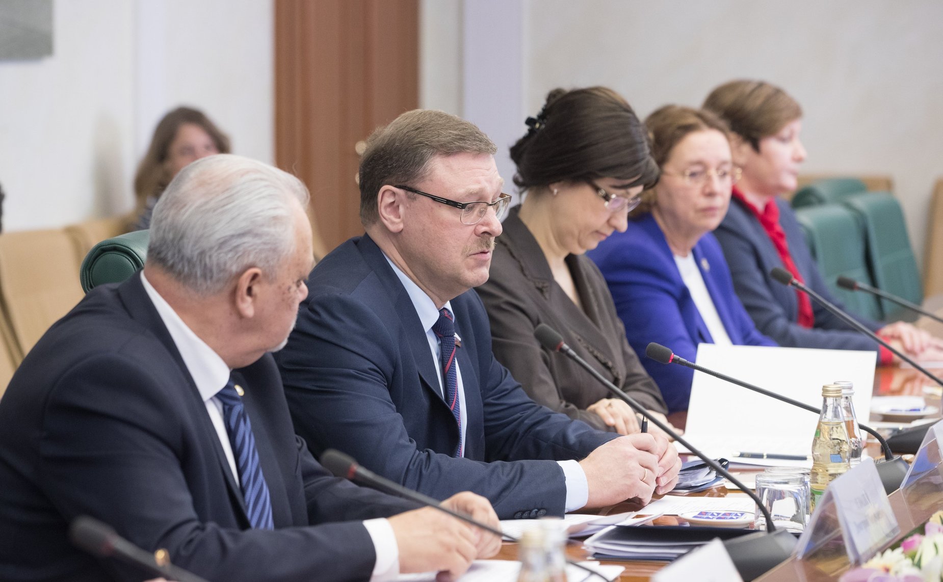 Встреча К. Косачева с наблюдателями от МПА СНГ