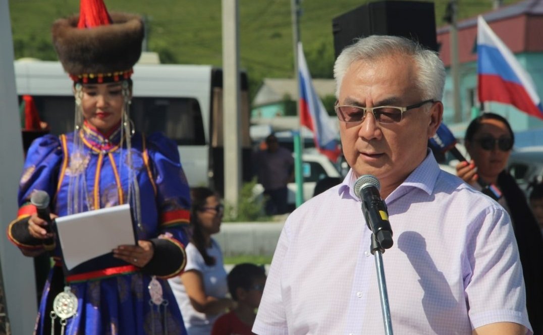 Баир Жамсуев принял участие в торжественной встрече Героя России – участника специальной военной операции