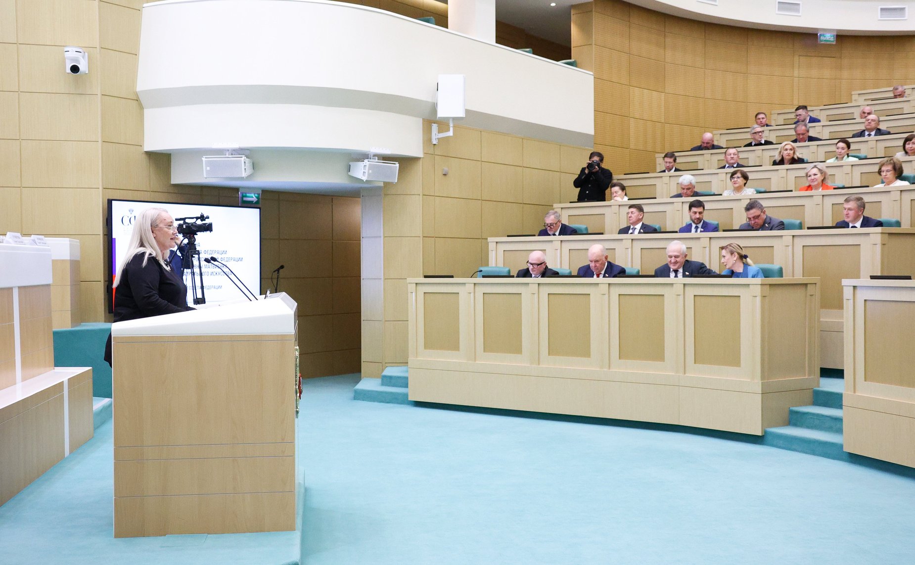 Председатель Совета Федерации Валентина Матвиенко провела встречу с деятелями театрального искусства