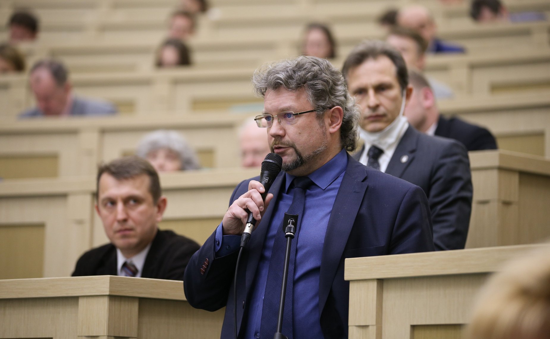 Парламентские слушания на тему «Научный кадровый потенциал страны: состояние, тенденции развития и инструменты роста»