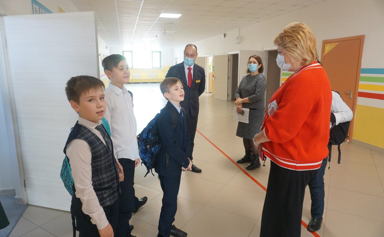 Лилия Гумерова встретилась с учащимися и педагогами Полилингвальной многопрофильной школы в Уфе