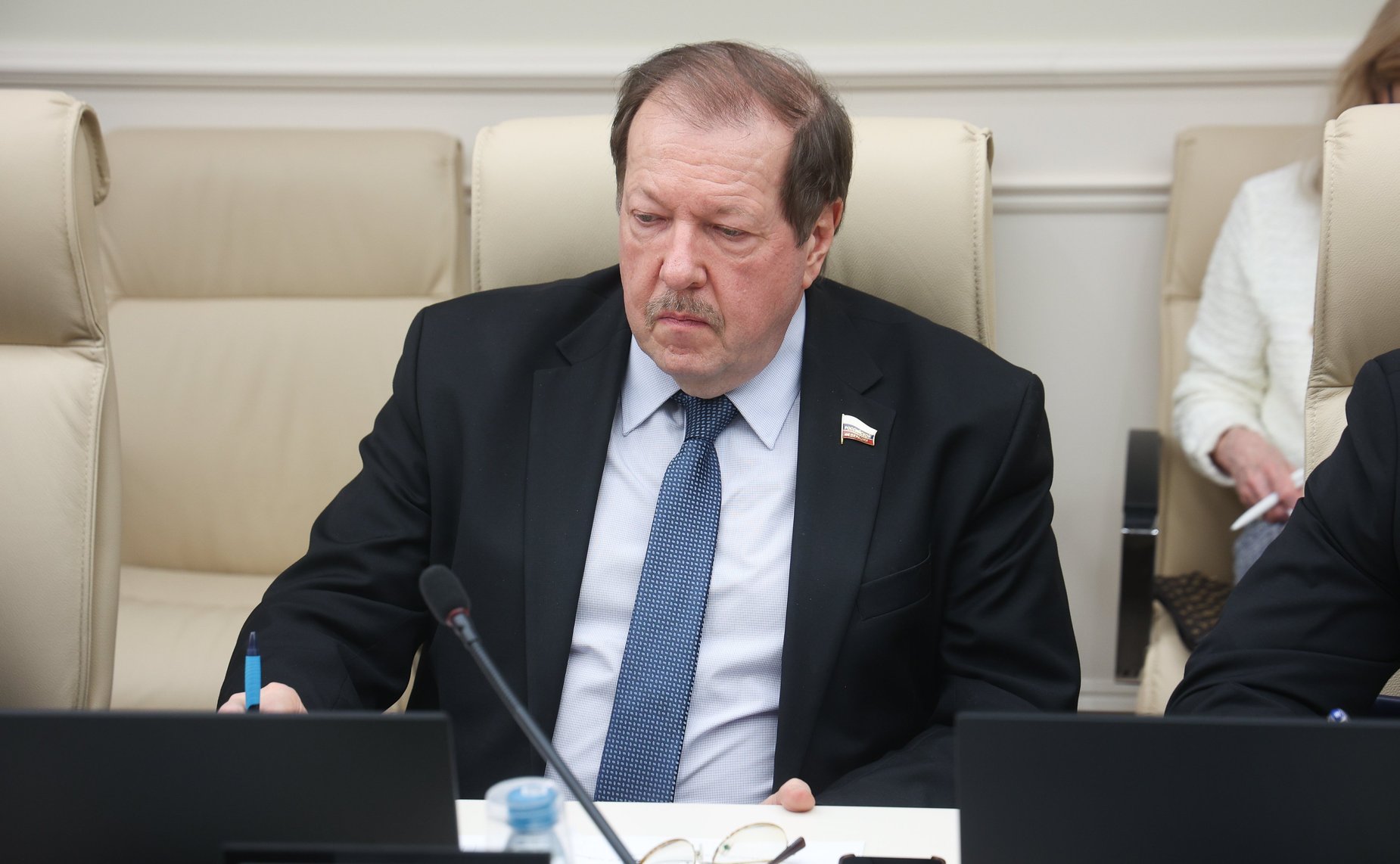 Александр Русаков