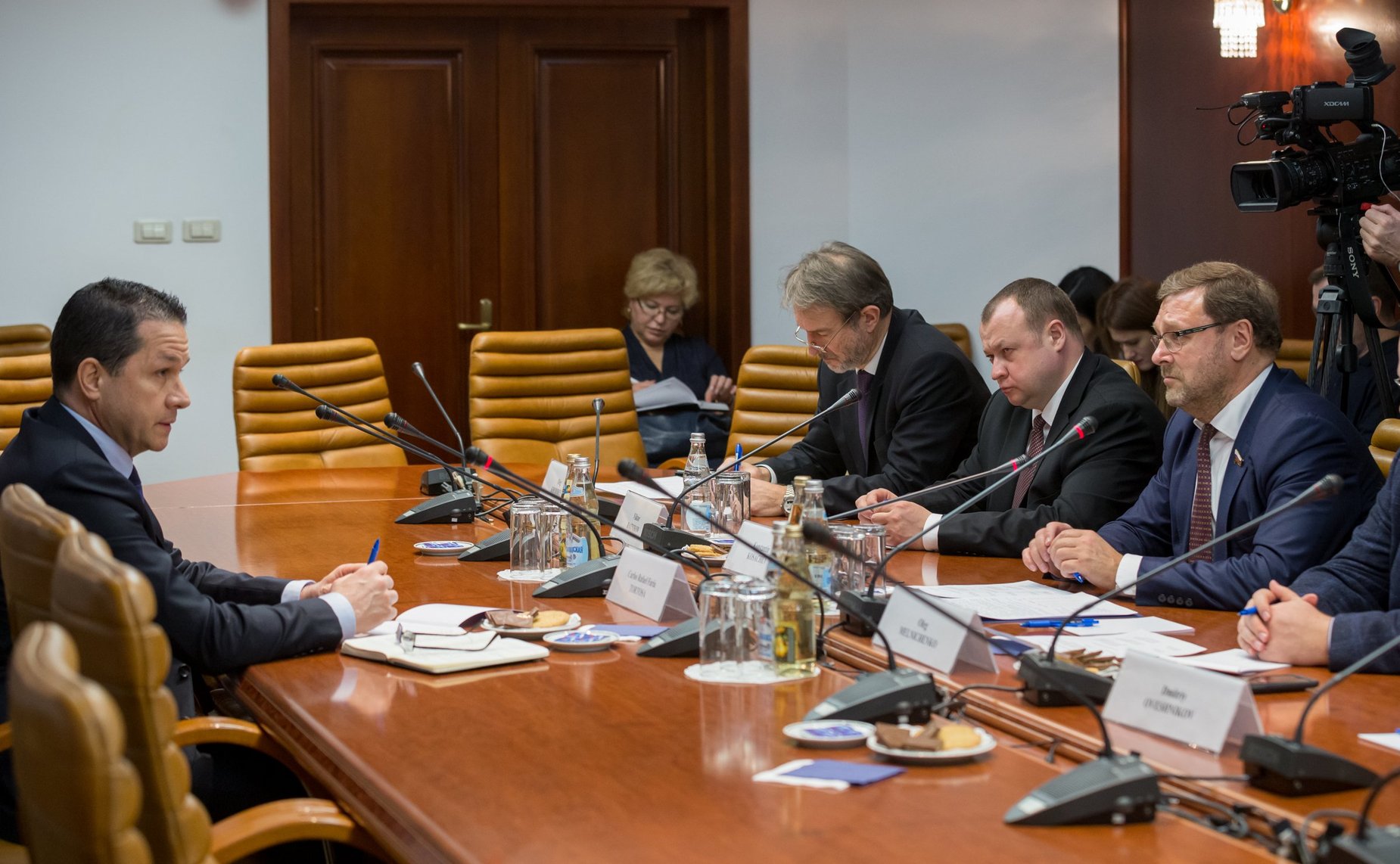 Встреча К. Косачева и О. Мельниченко с Чрезвычайным и Полномочным Послом Боливарианской Республики Венесуэла