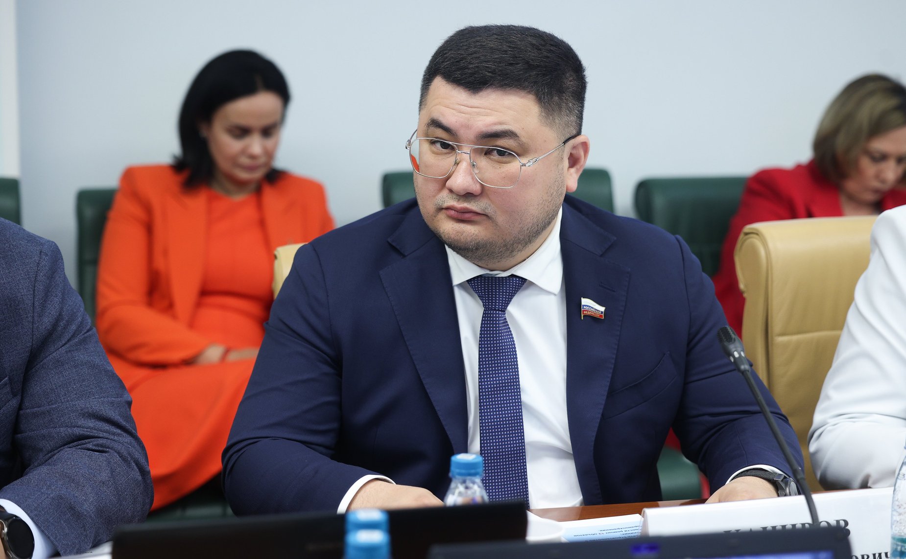 Борис Хачиров