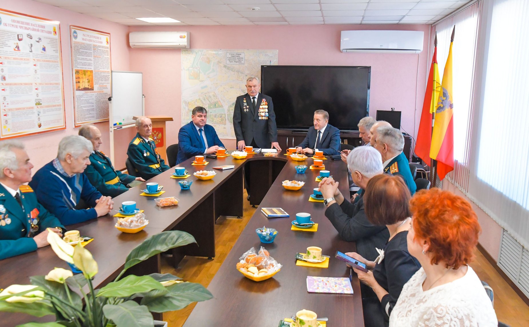 Сергей Лукин провел встречу с активом общественной организации ветеранов (пенсионеров) войны, труда, Вооруженных сил и правоохранительных органов Советского района г. Воронежа