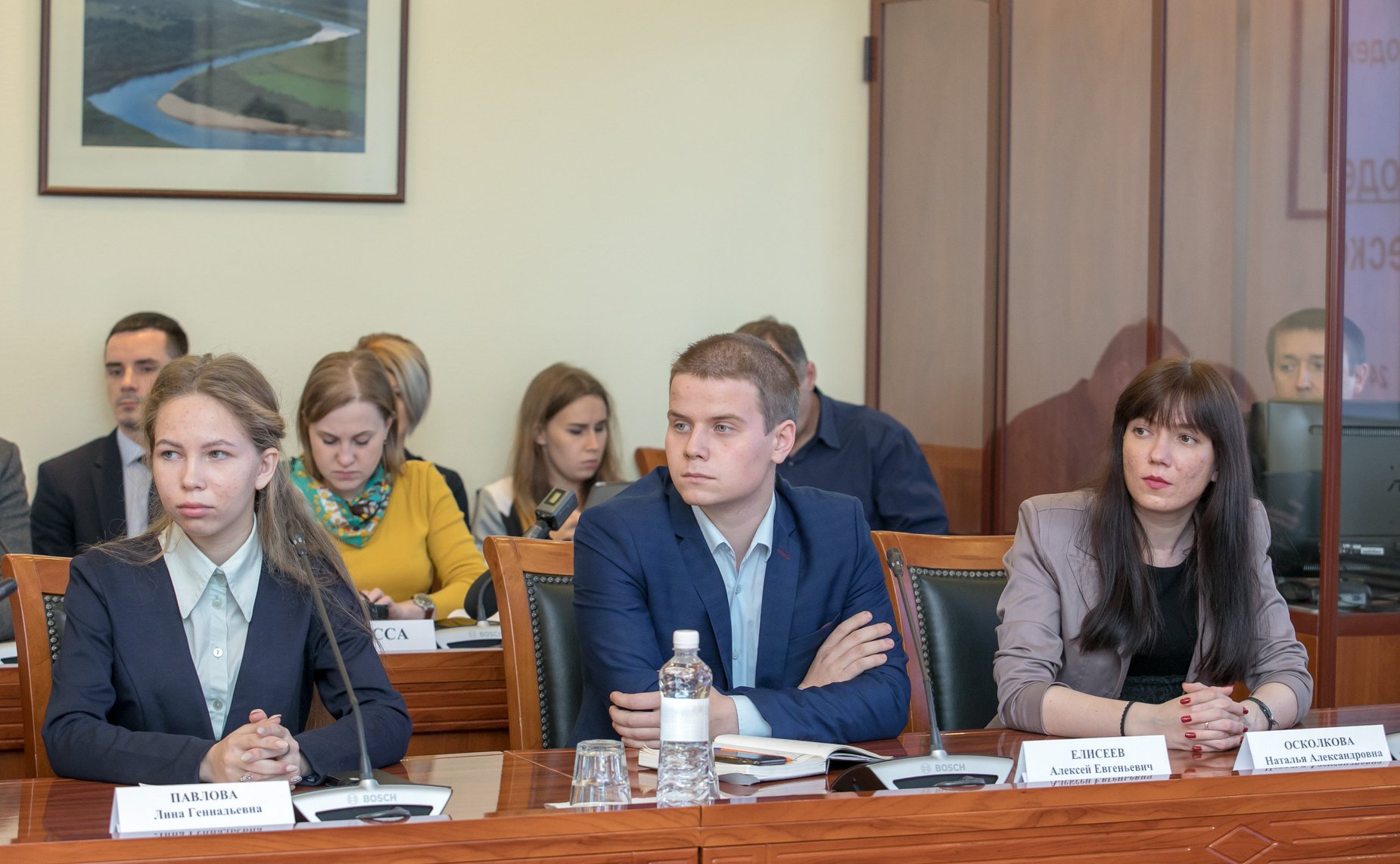 Заседание Дискуссионного клуба при Молодежном парламенте Вологодской области