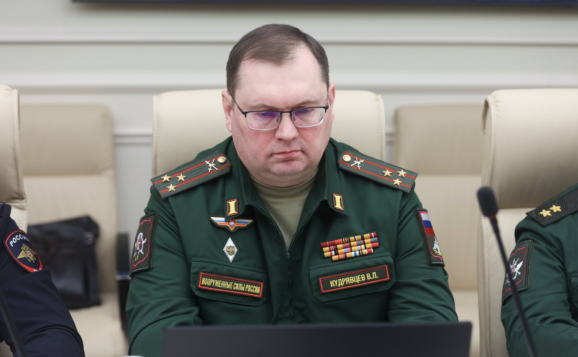 Совещание «Об определении долгосрочной потребности силовых ведомств РФ в продукции легкой промышленности и о заключении долгосрочных контрактов на поставку вещевого имущества»