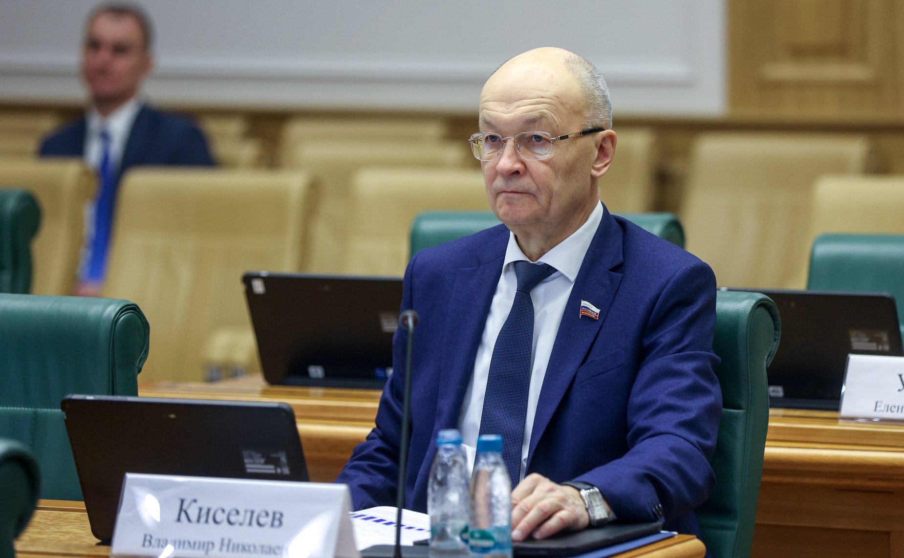 Владимир Киселев