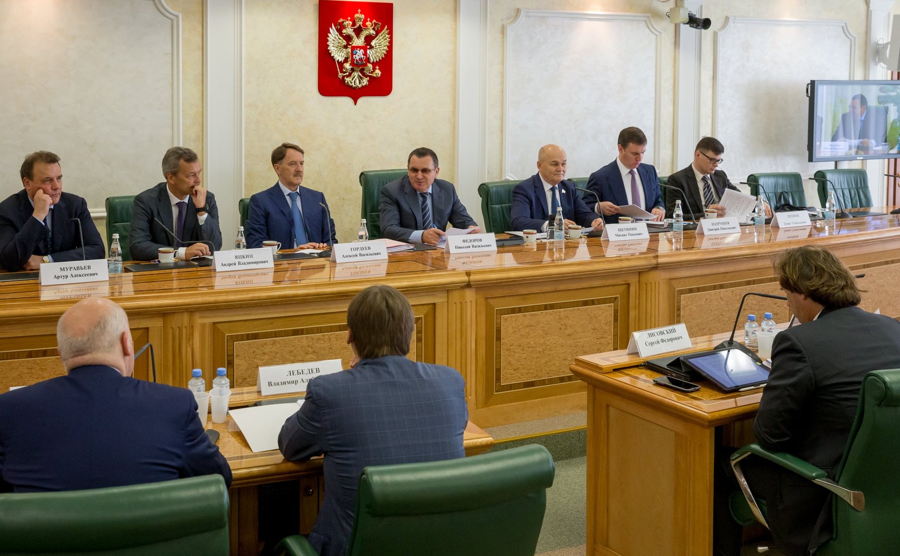 Встреча первого заместителя Председателя СФ Н. Федорова с заместителем Председателя Правительства РФ А. Гордеевым и Министром сельского хозяйства РФ Д. Патрушевым