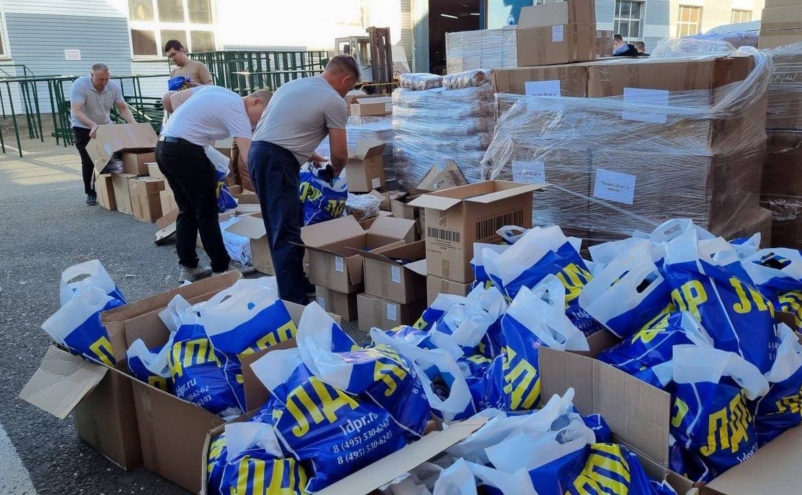 Елена Афанасьева продолжает организовывать встречи с оренбуржцами, пострадавшими от паводка, и оказывать необходимую помощь