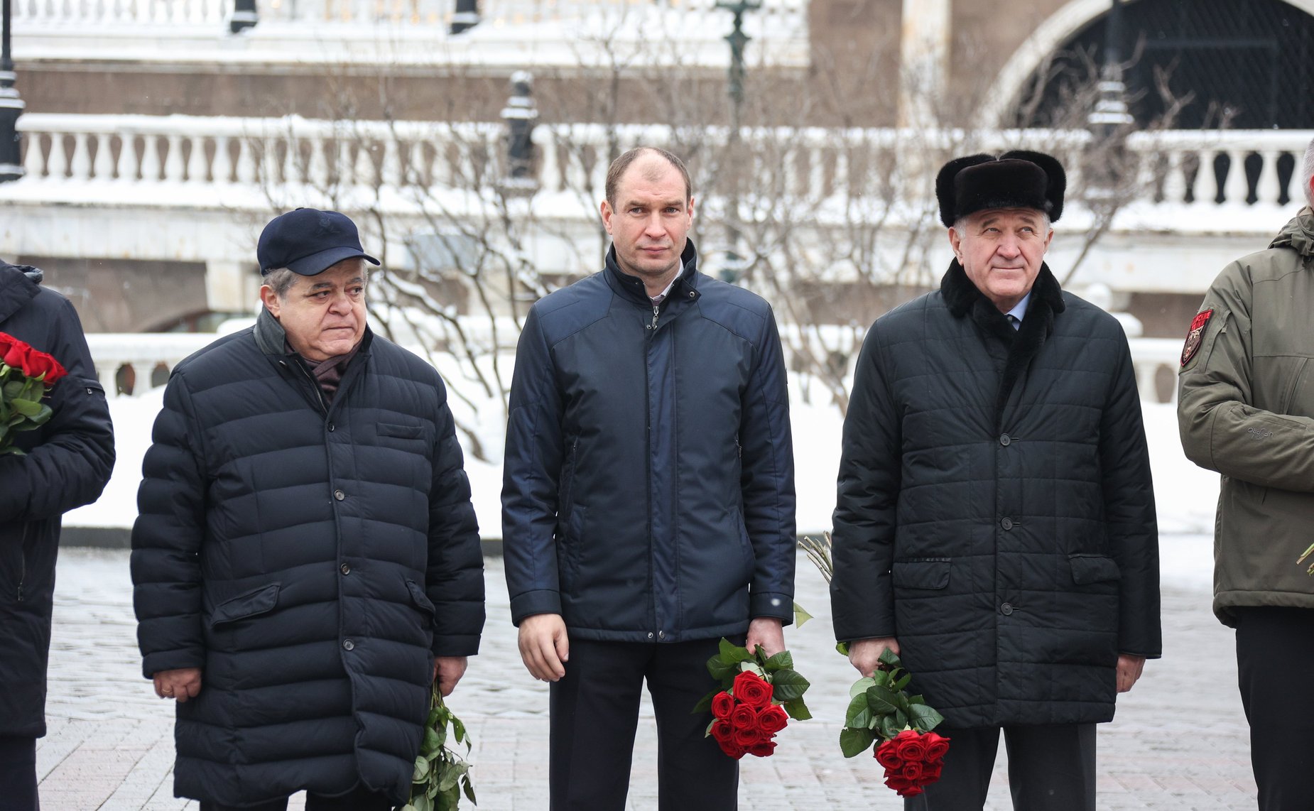 Председатель Совета Федерации Валентина Матвиенко и сенаторы РФ приняли участие в церемонии возложения цветов к Могиле Неизвестного Солдата