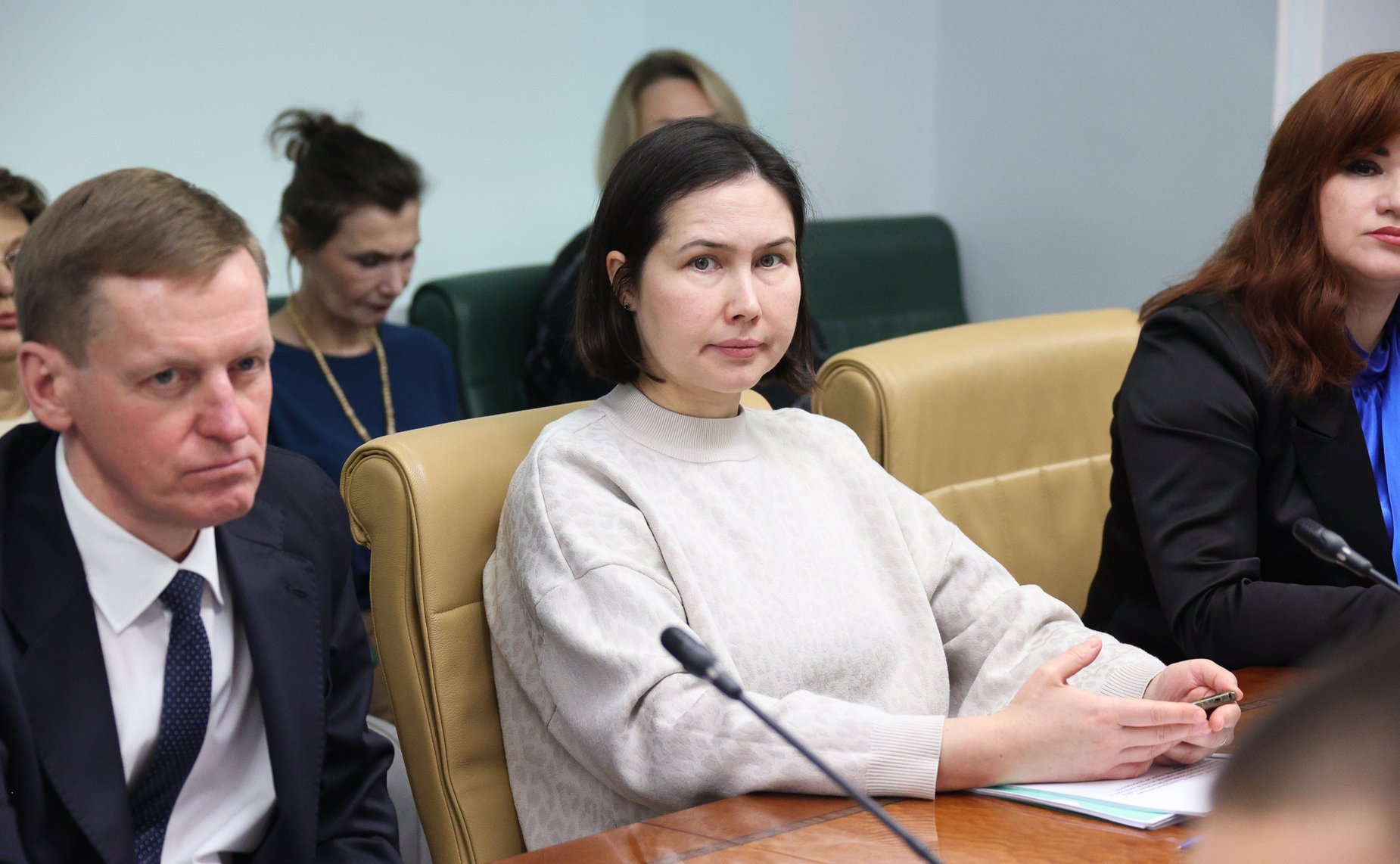 Круглый стол Комитета СФ по аграрно-продовольственной политике и природопользованию «О совершенствовании законодательства Российской Федерации в части перевода земельных участков из одной категории в другую и определения видов их разрешенного использовани