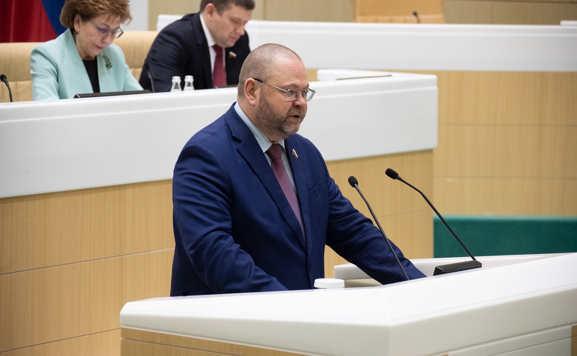 Олег Мельниченко