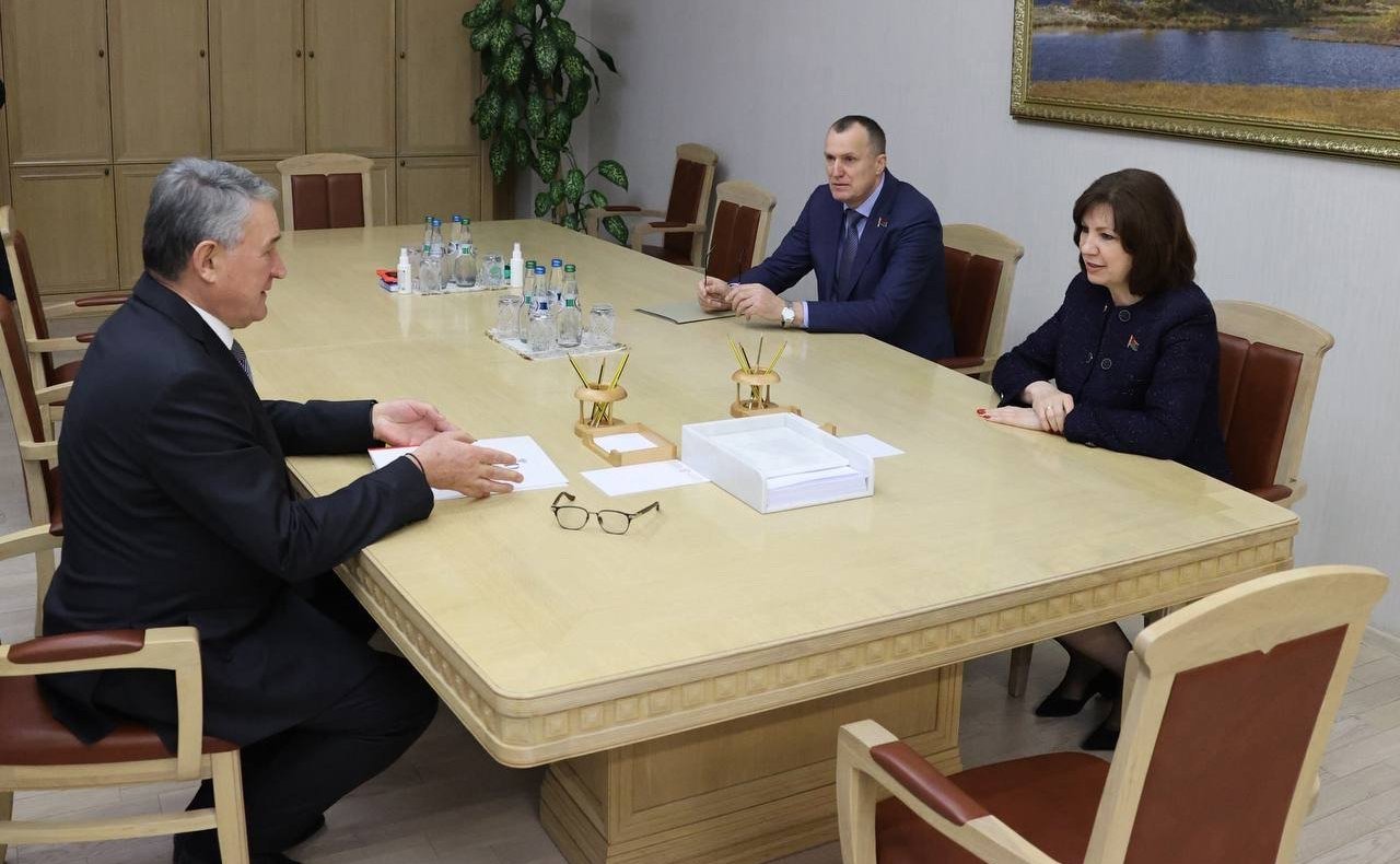 Встреча заместителя Председателя Совета Федерации Юрия Воробьева с Председателем Совета Республики Национального собрания Республики Беларусь Натальей Кочановой