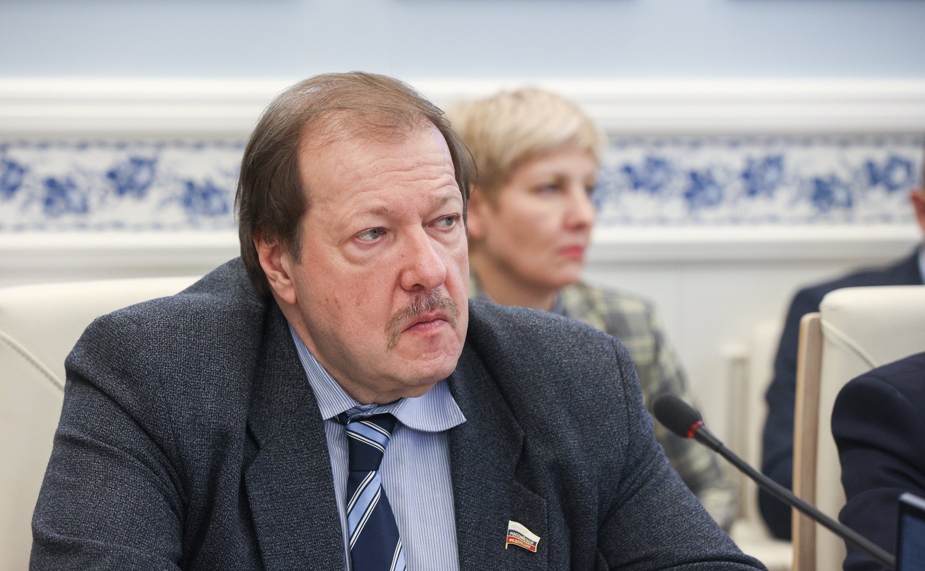 Александр Русаков