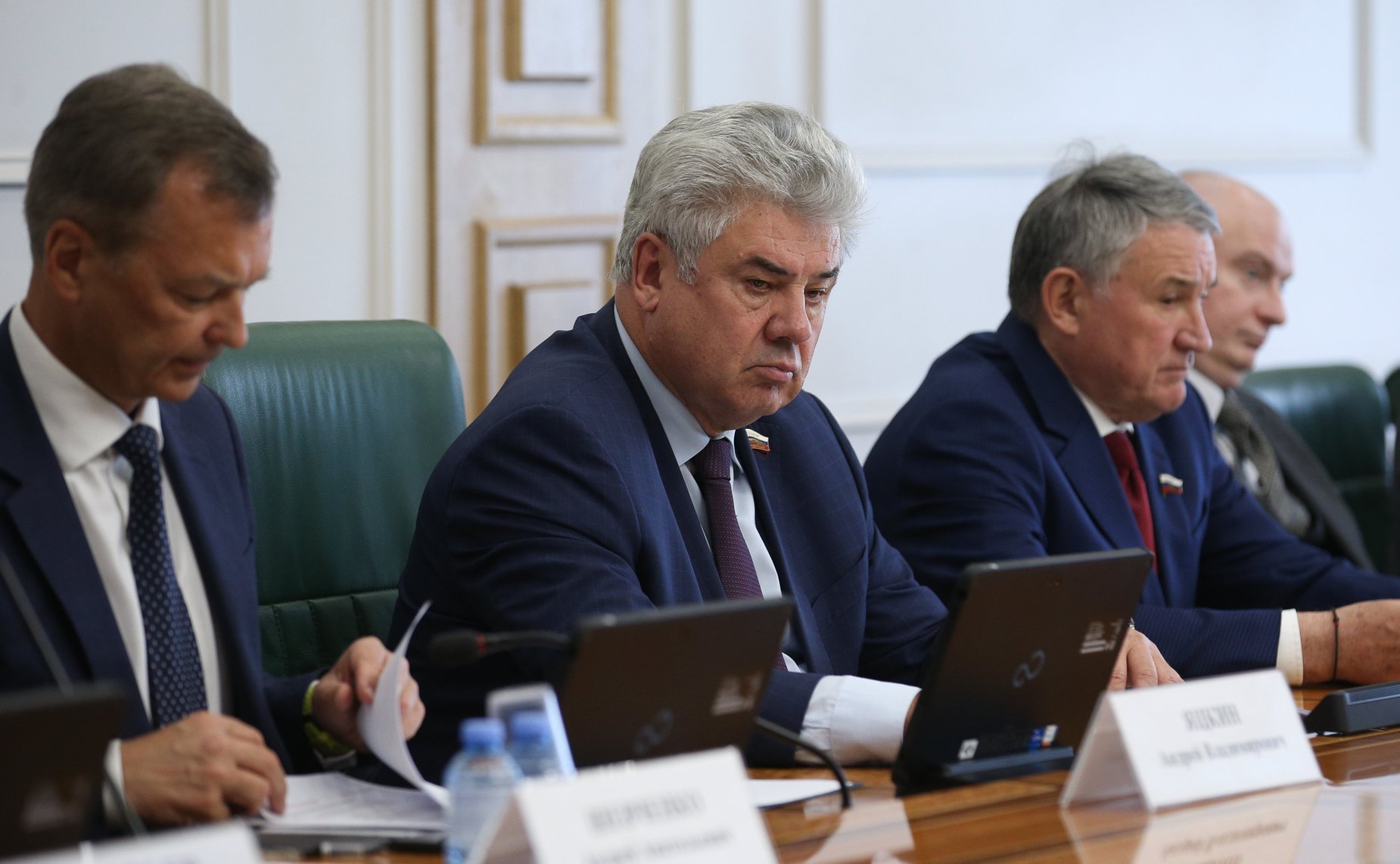 Совместное заседание комитетов СФ для проведения консультаций по кандидатуре А. Куренкова для назначения на должность главы МЧС