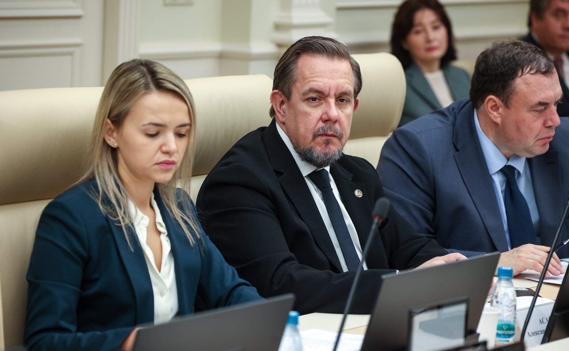 Круглый стол Комитета Совета Федерации по международным делам на тему «О целесообразности дальнейшего участия Российской Федерации в деятельности Бюро по демократическим институтам и правам человека ОБСЕ»