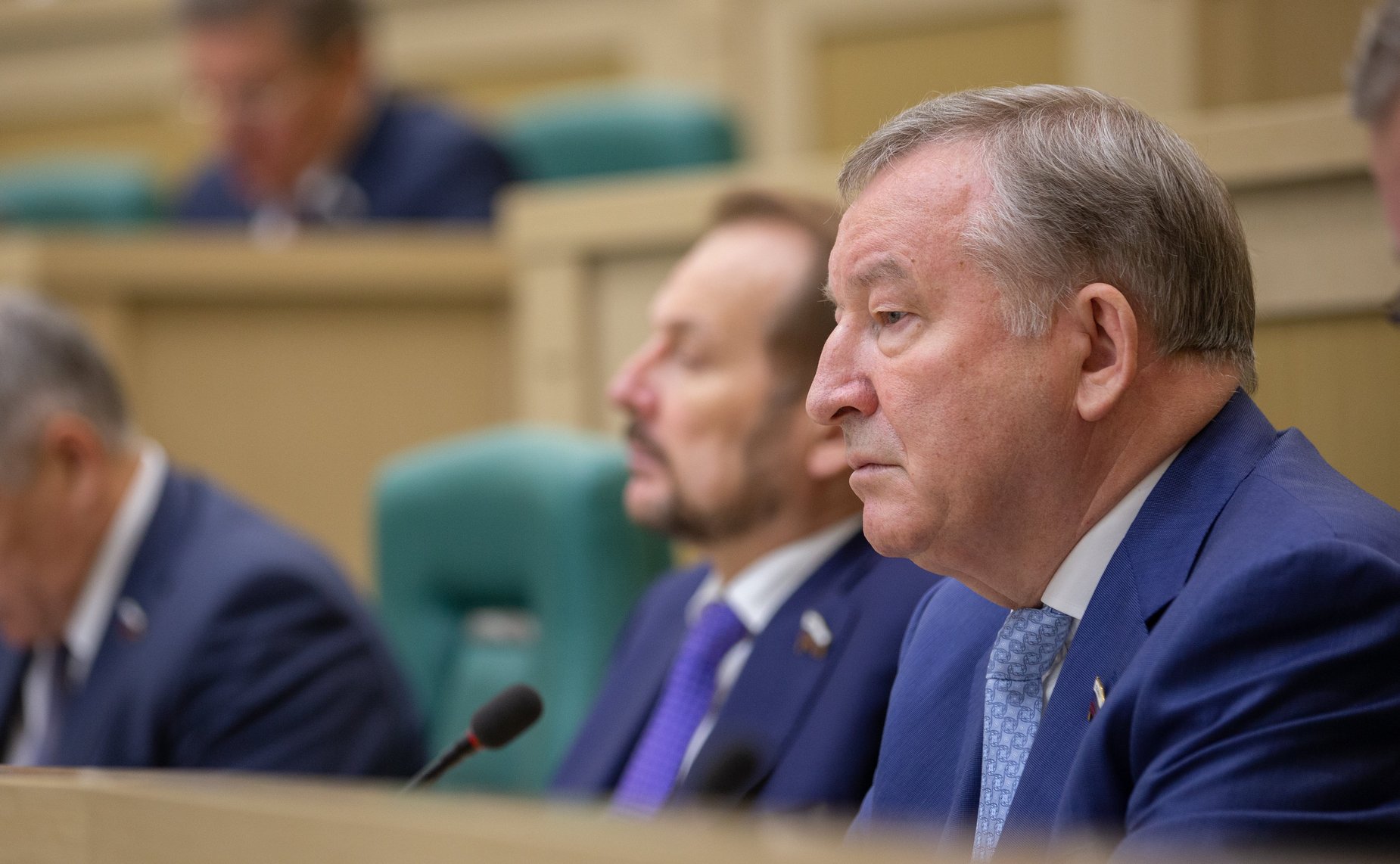 Александр Карлин