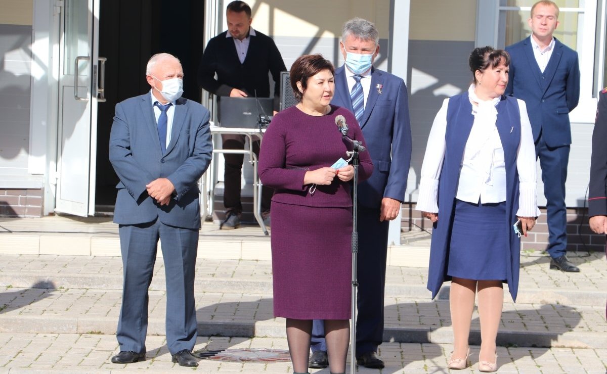 Ю. Воробьев провел для кадетов школы «Корабелы Прионежья» урок патриотического воспитания