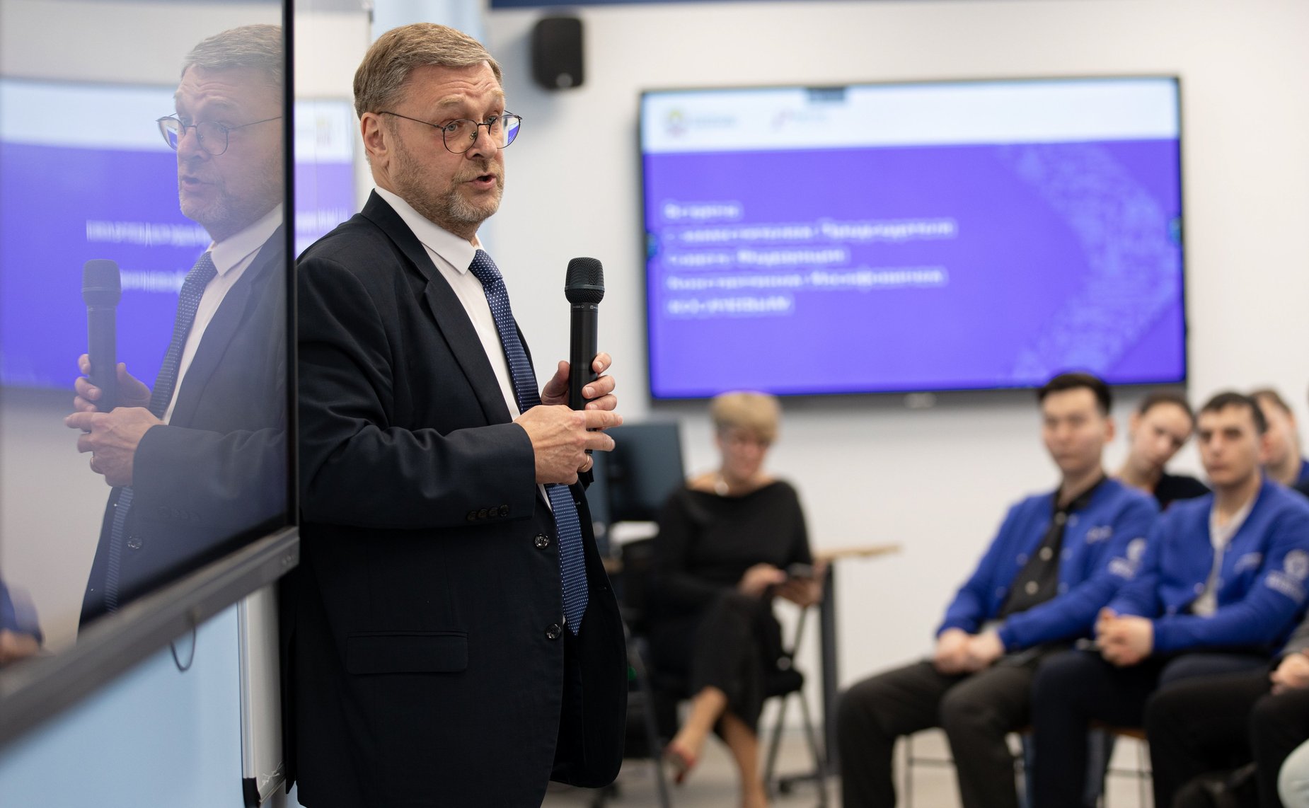 Константин Косачев