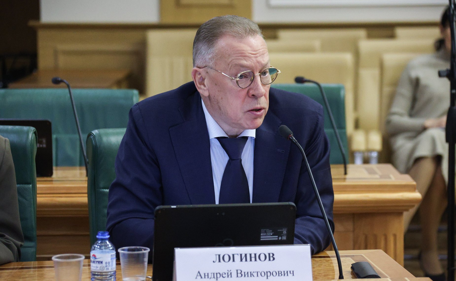 Заседание Комитета СФ по конституционному законодательству и государственному строительству