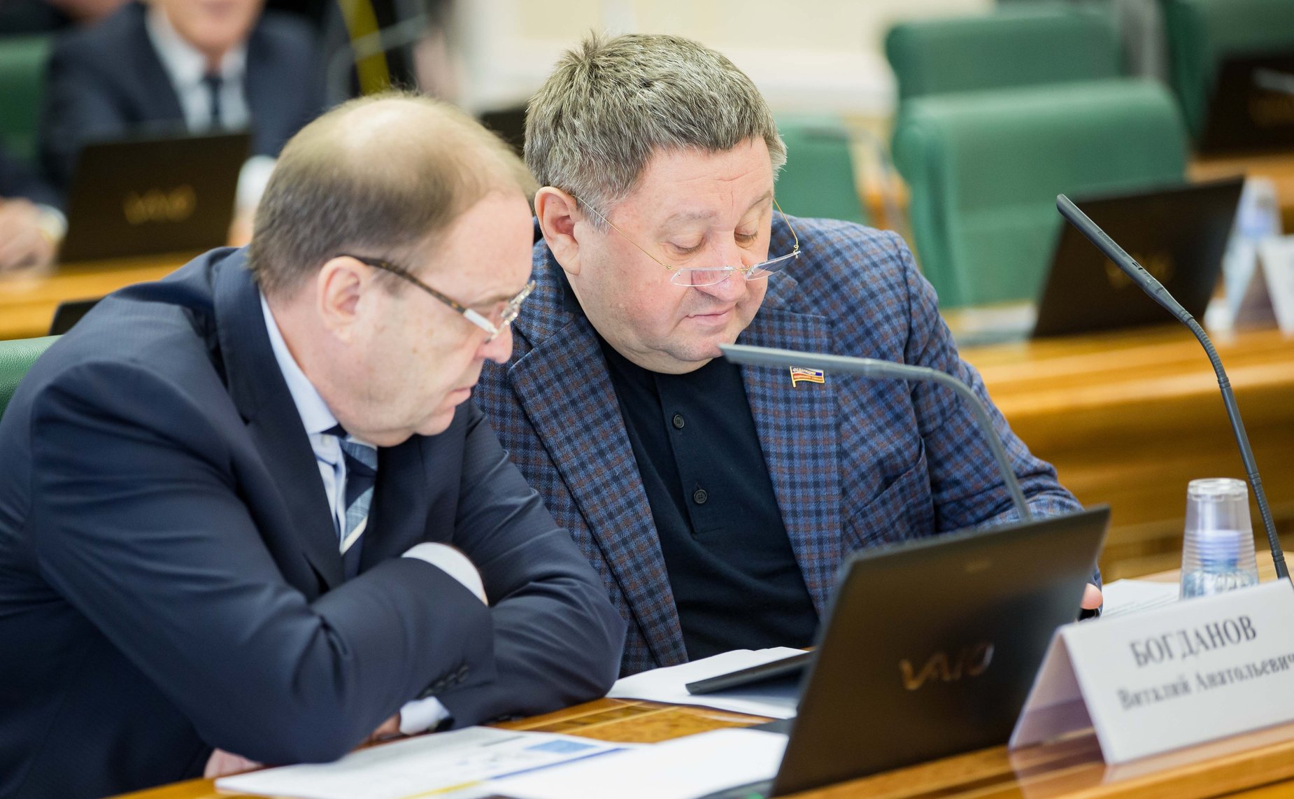 М. Пономарев