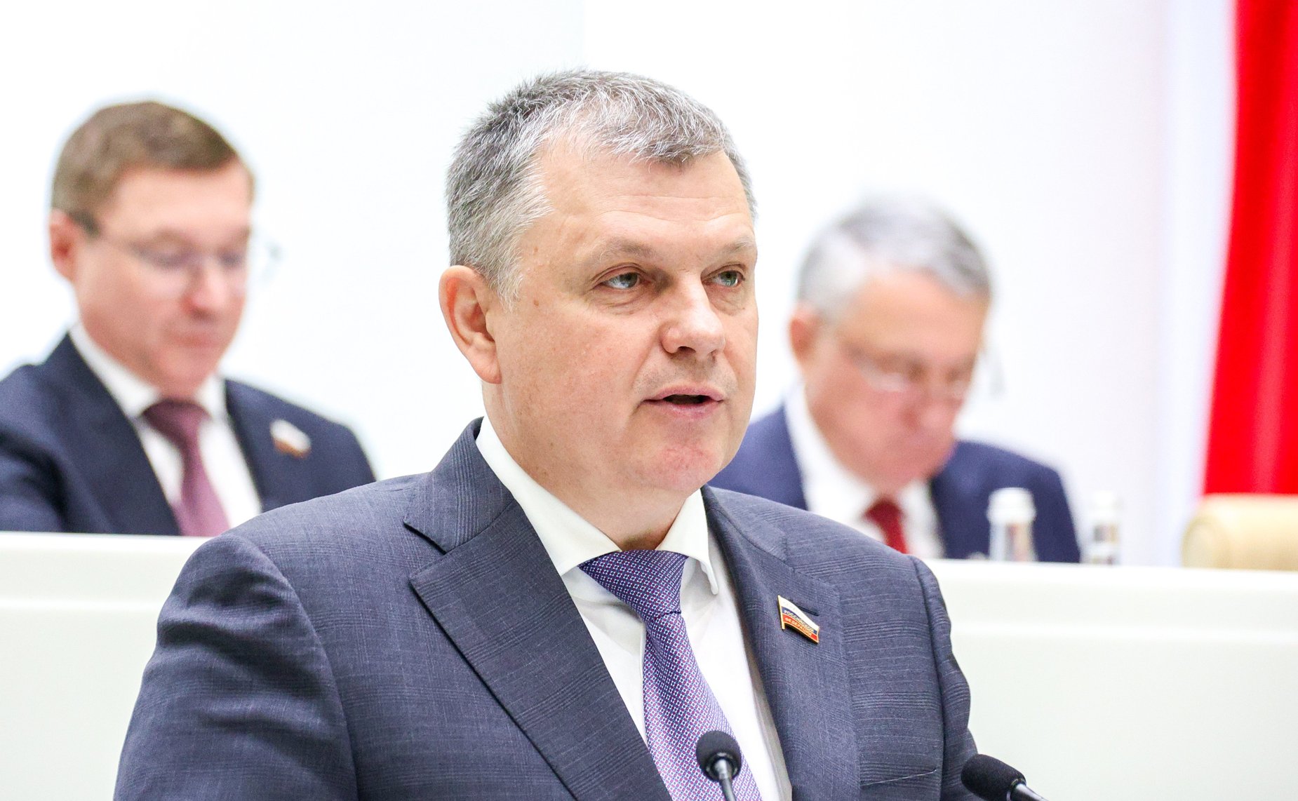 Александр Наролин