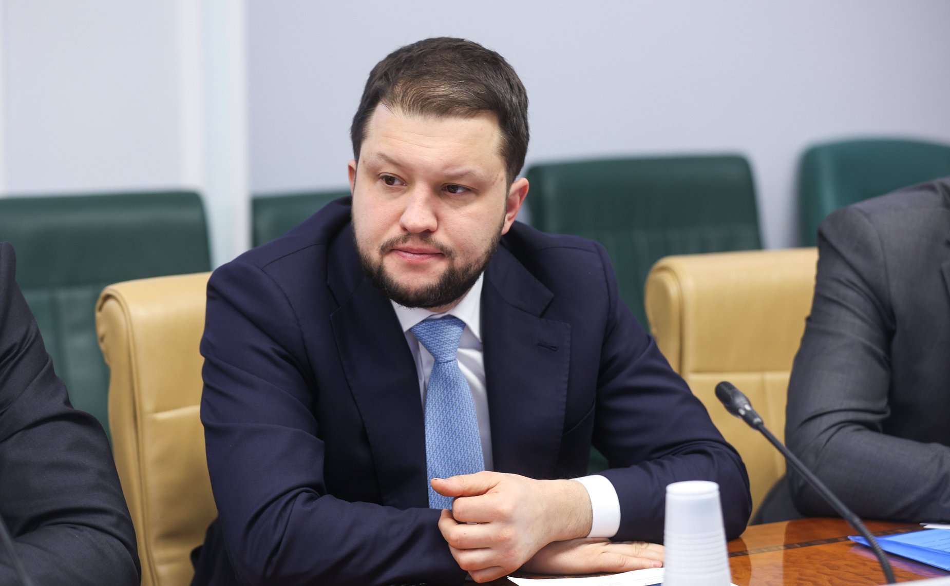 Совещание Комитета Совета Федерации по экономической политике на тему «Вопросы поставок отечественной авиационной техники для российских авиаперевозчиков»