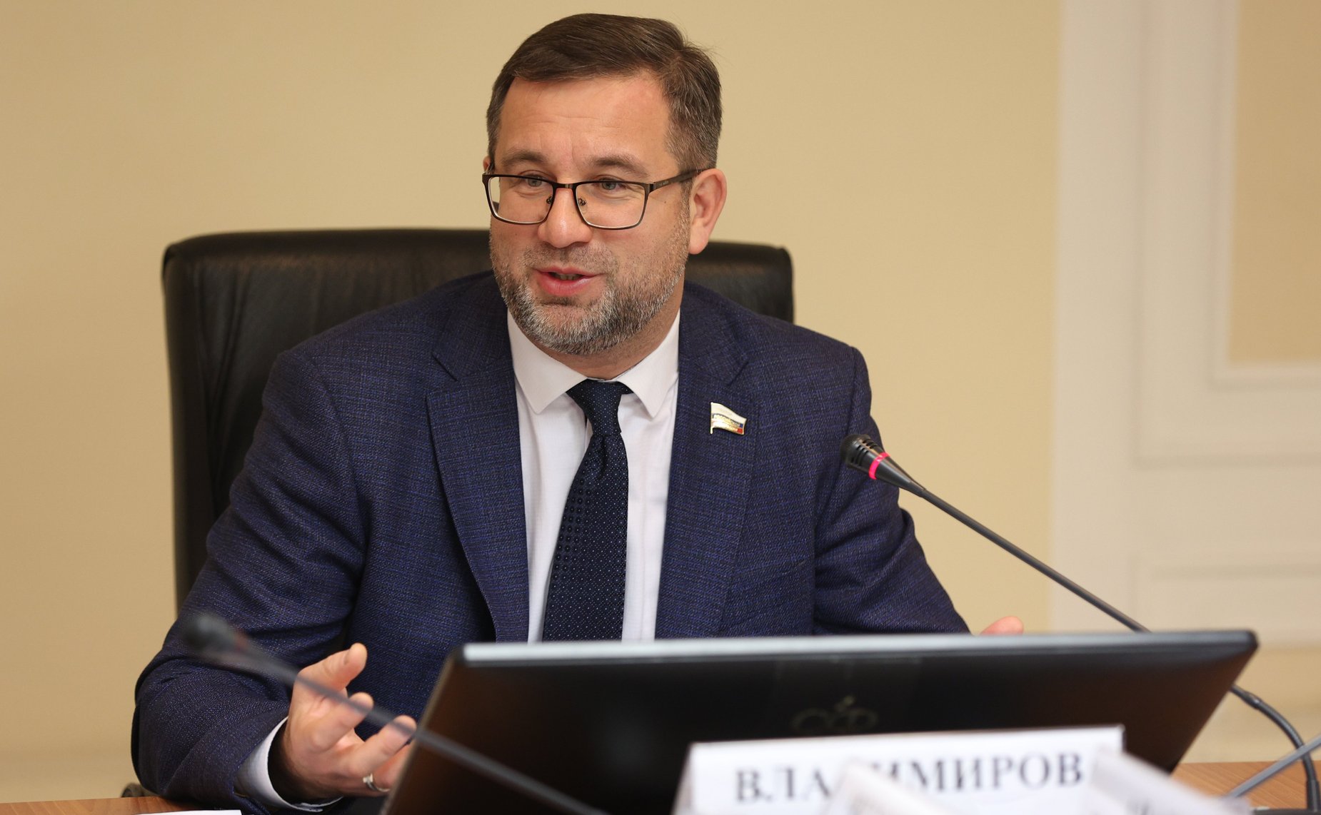 Николай Владимиров