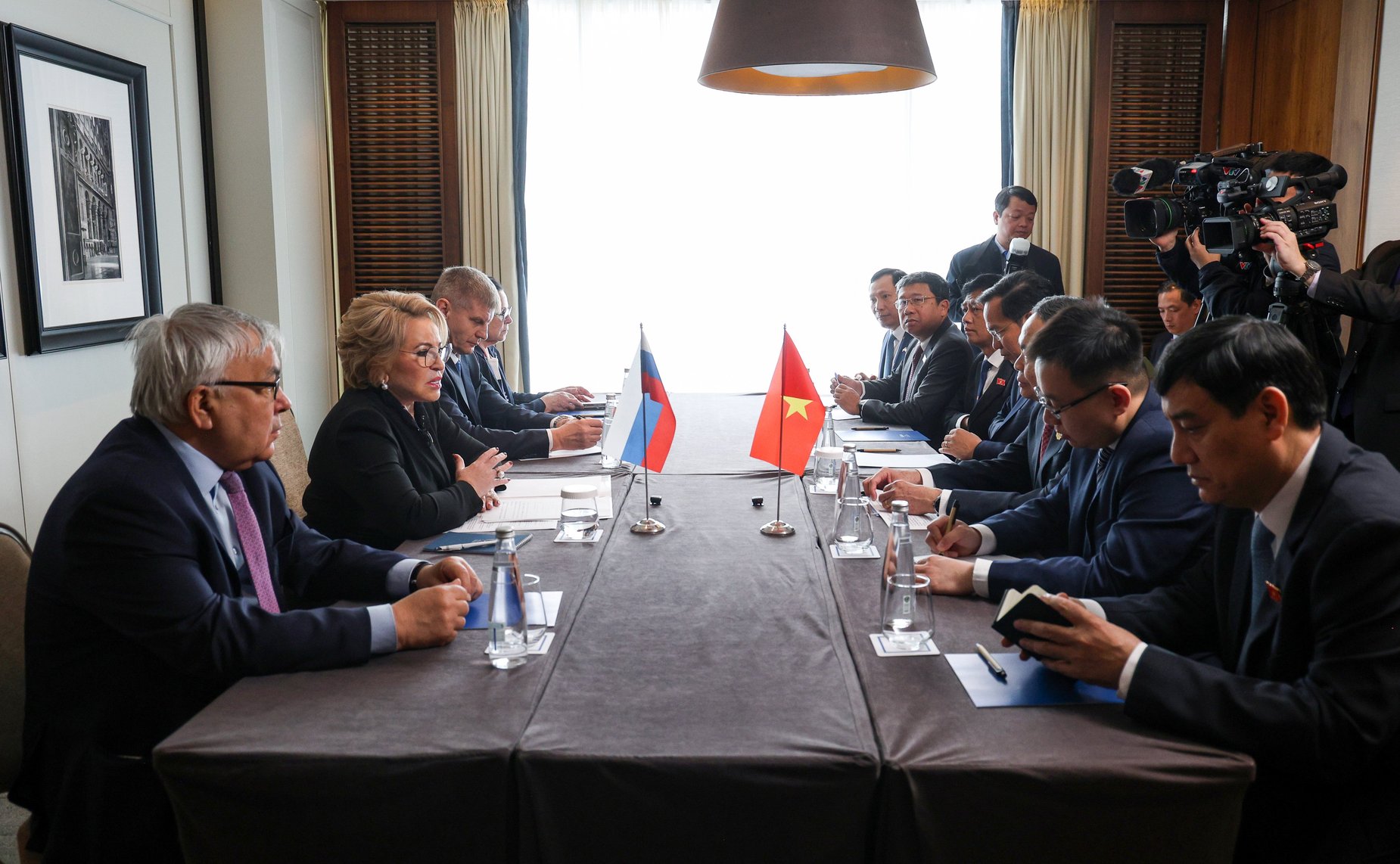 Встреча Председателя Совета Федерации Валентины Матвиенко с Председателем Национального собрания Социалистической Республики Вьетнам Чан Тхань Маном