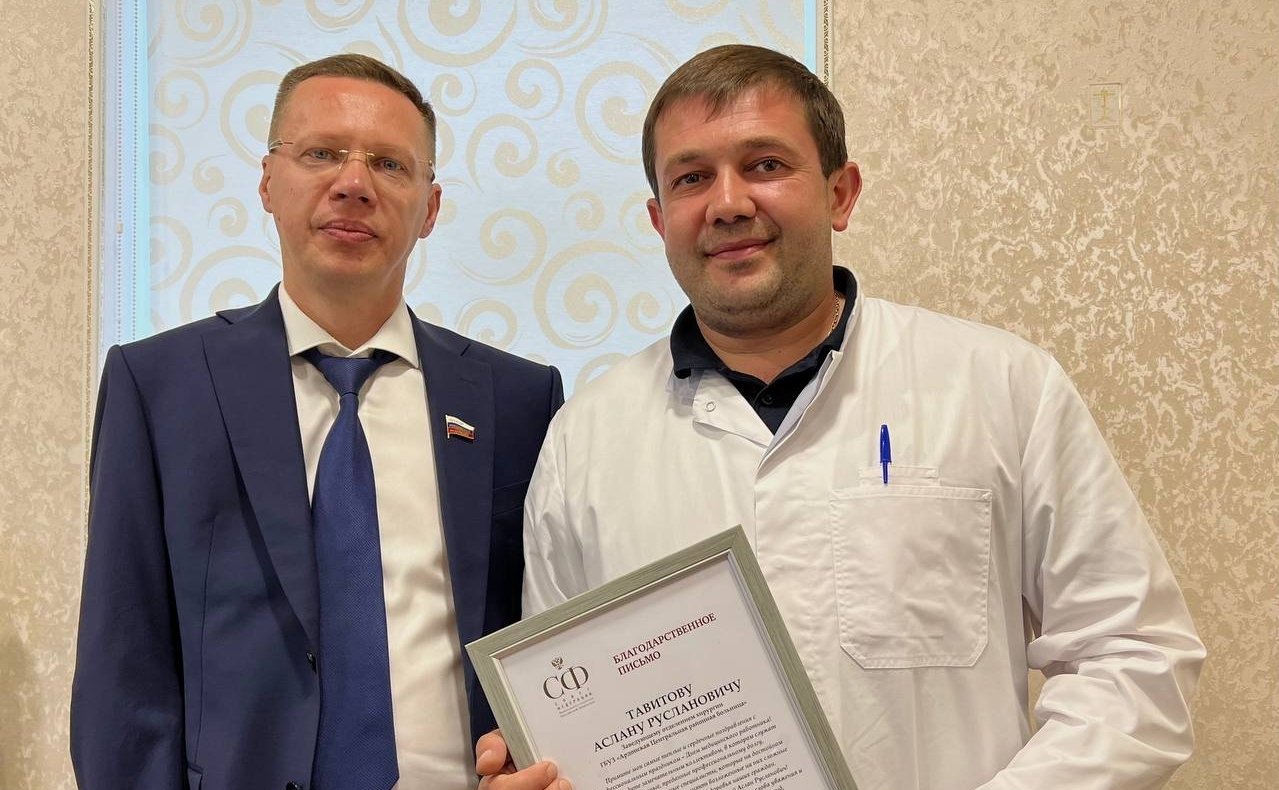 Виталий Назаренко в ходе поездки в регион посетил Ардонскую Центральную районную больницу