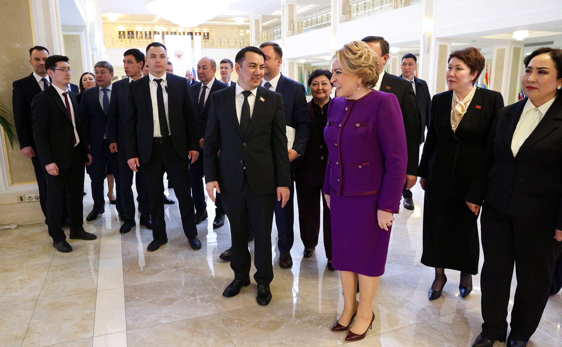 Валентина Матвиенко провела встречу с Председателем Жогорку Кенеша Киргизской Республики Марленом Маматалиевым