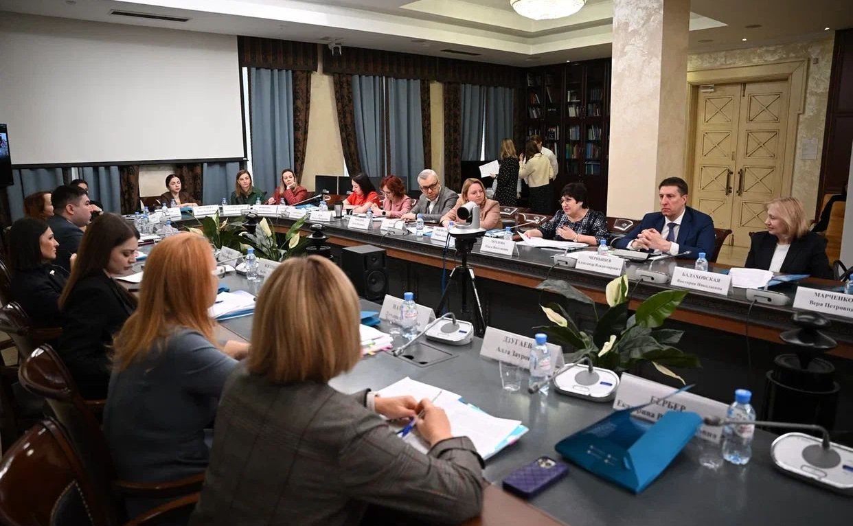 Ольга Хохлова приняла участие в круглом столе Уполномоченного при Президенте Российской Федерации по правам ребёнка
