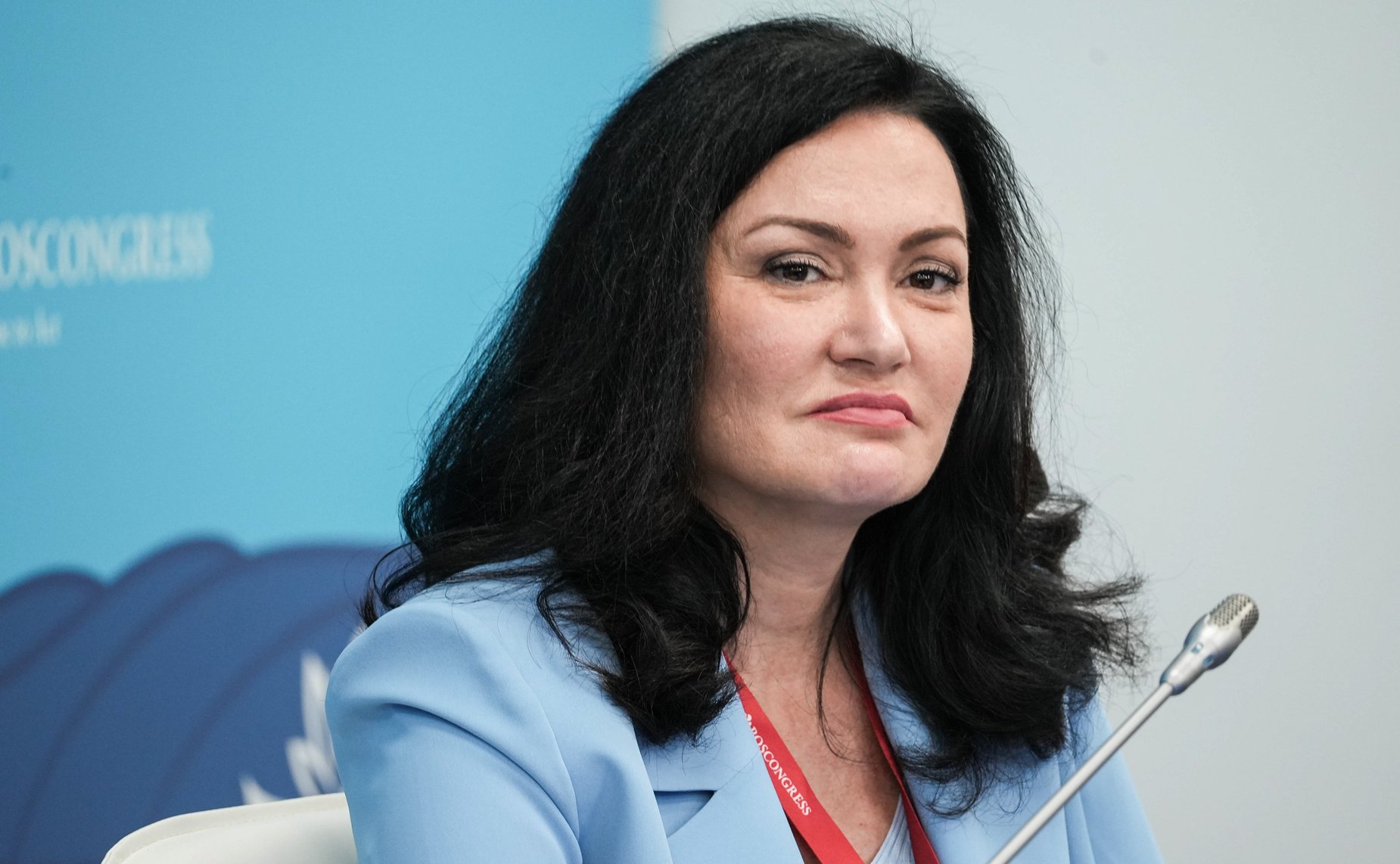 Сессия «Система управления северным завозом: новая реальность». Сенаторы принимают участие в VIII Восточном экономическом форуме