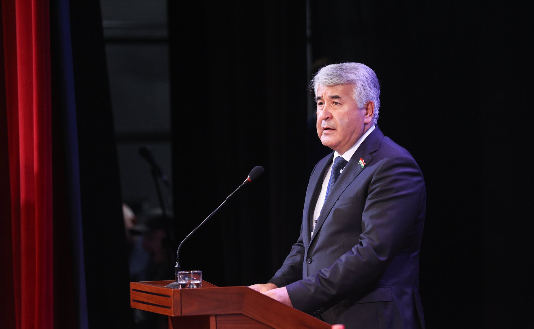 Пленарное заседание IX Парламентского форума «Историко-культурное наследие России» по теме «Культурное наследие — основа межнационального взаимопонимания народов России»