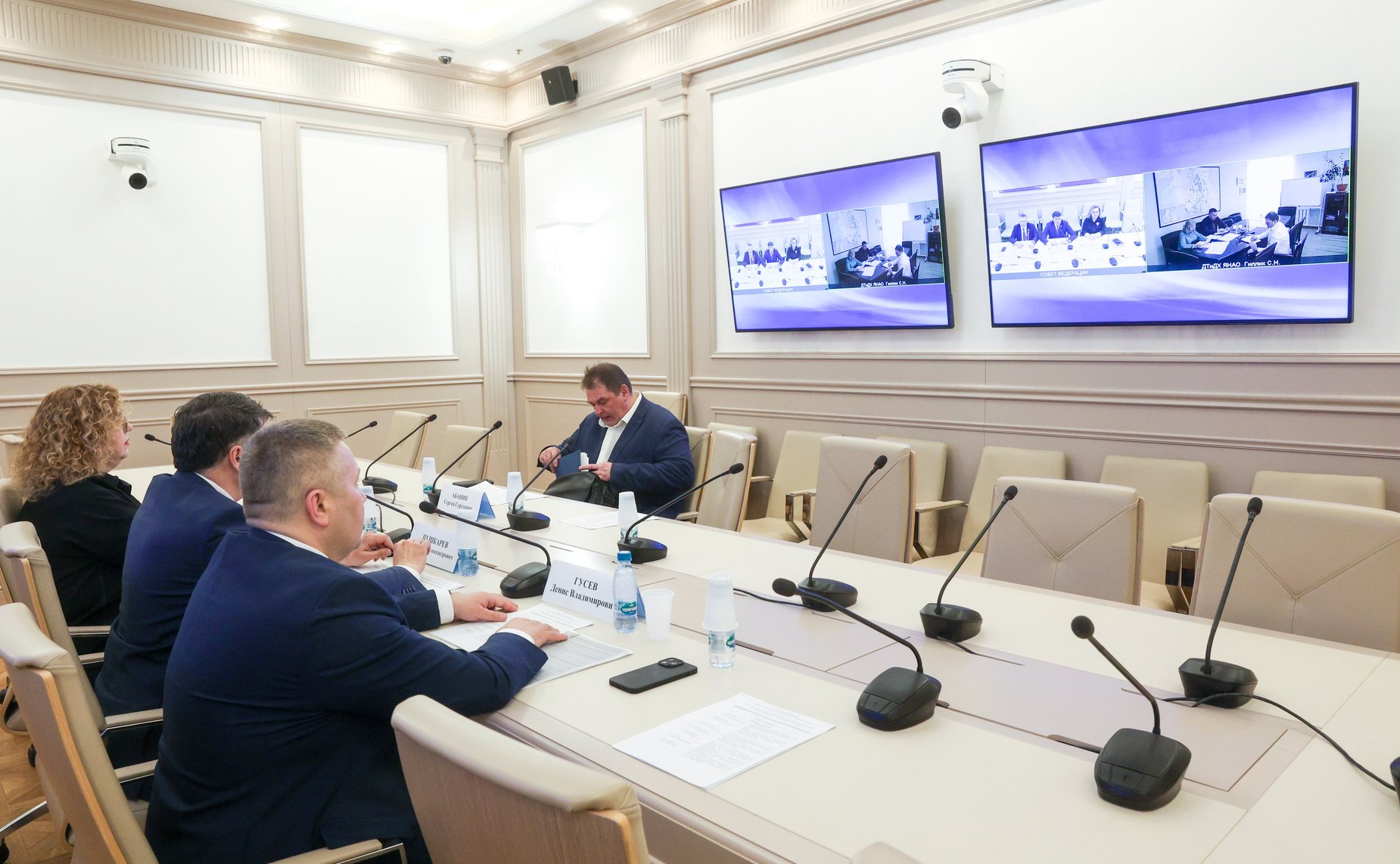 Совещание Комитета Совета Федерации по аграрно-продовольственной политике и природопользованию «Реализация экологической повестки в Арктическом регионе: повышение эффективности организации снегосвалок»