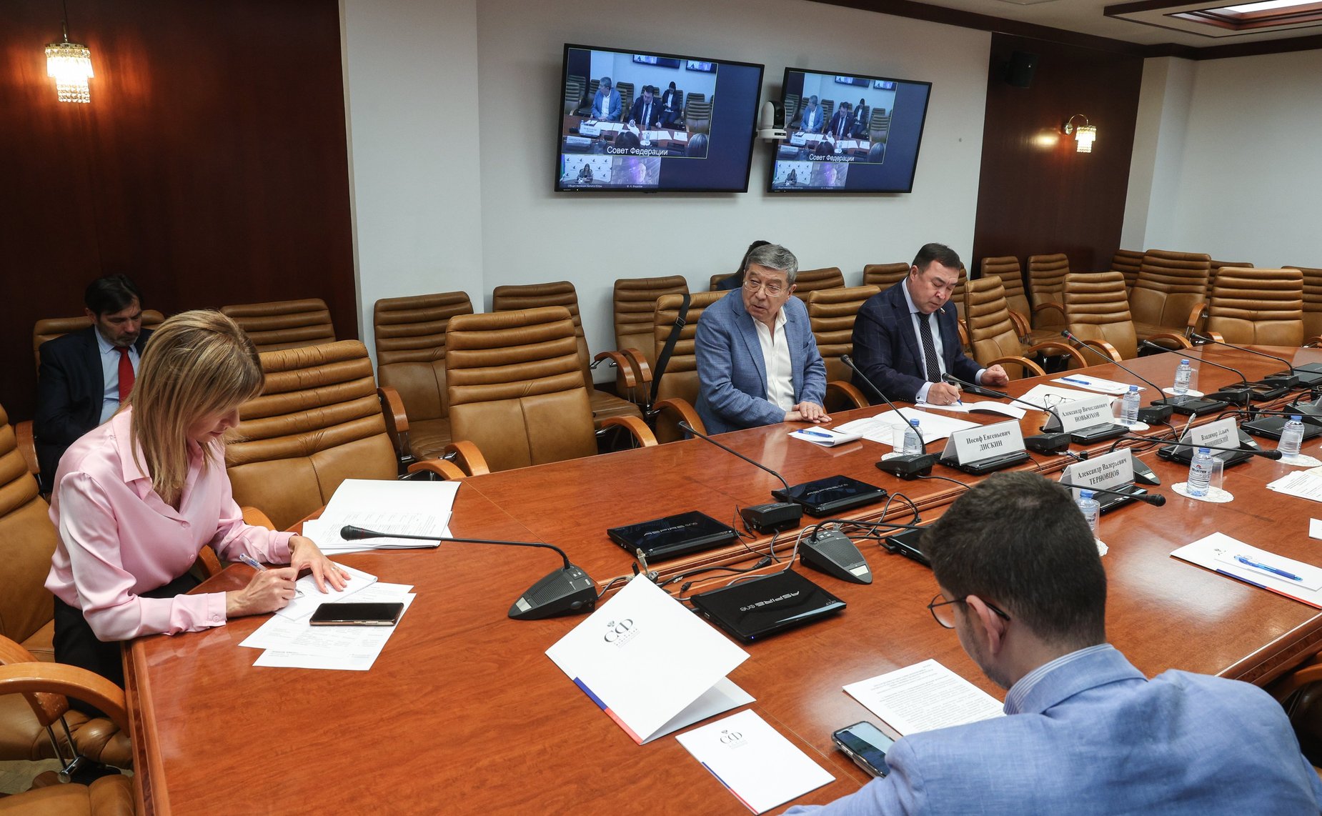 Заседание рабочей группы Комитета СФ по Регламенту и организации парламентской деятельности по подготовке предложений о совершенствовании законодательства об общественном контроле в РФ