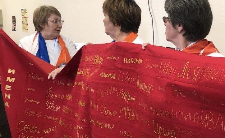 Андрей Хапочкин посетил Сахалинский политехнический колледж, на базе которого оборудована специальная мастерская, где волонтеры могут реализовывать свои проекты