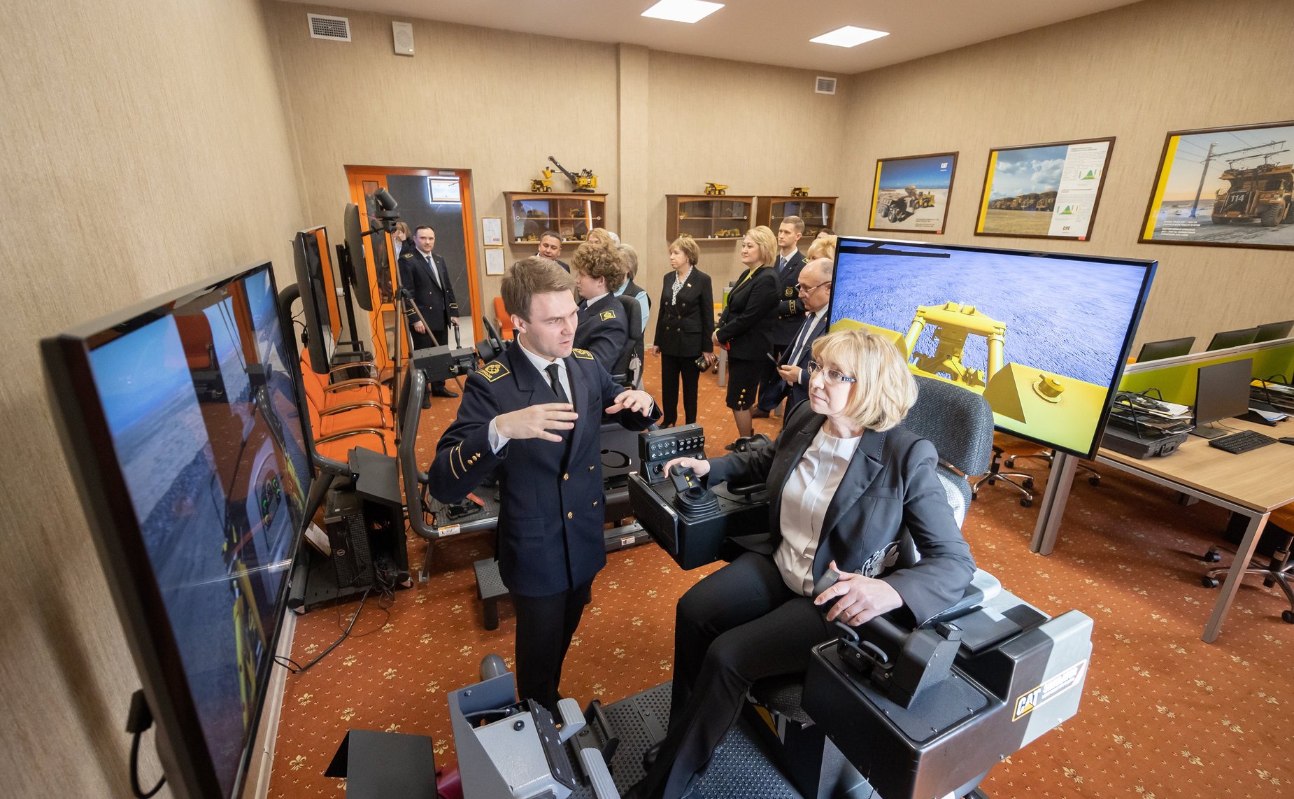 В Санкт-Петербургском Горном университете состоялось выездное заседание Комитета Совета Федерации по науке, образованию и культуре