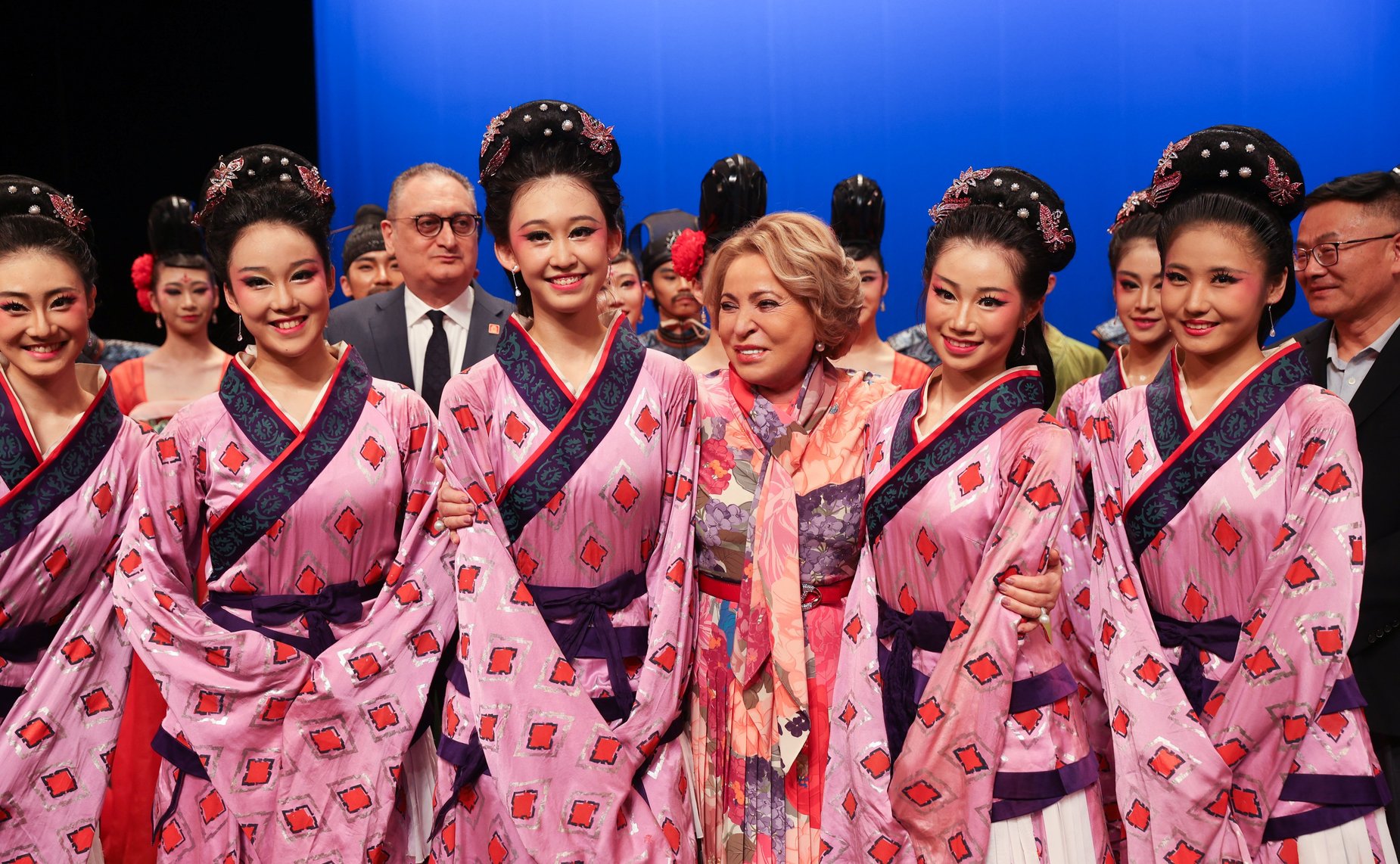 Посещение Председателем Совета Федерации Валентиной Матвиенко Пекинского института танцев