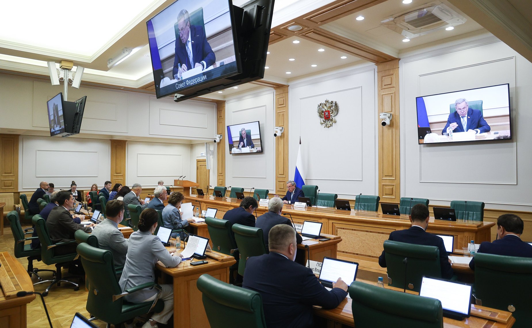 Заседание Комитета Совета Федерации по федеративному устройству, региональной политике, местному самоуправлению и делам Севера