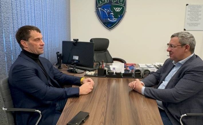 В Югре при содействии Эдуарда Исакова прошёл «Рождественский турнир» с участием донецких хоккеистов