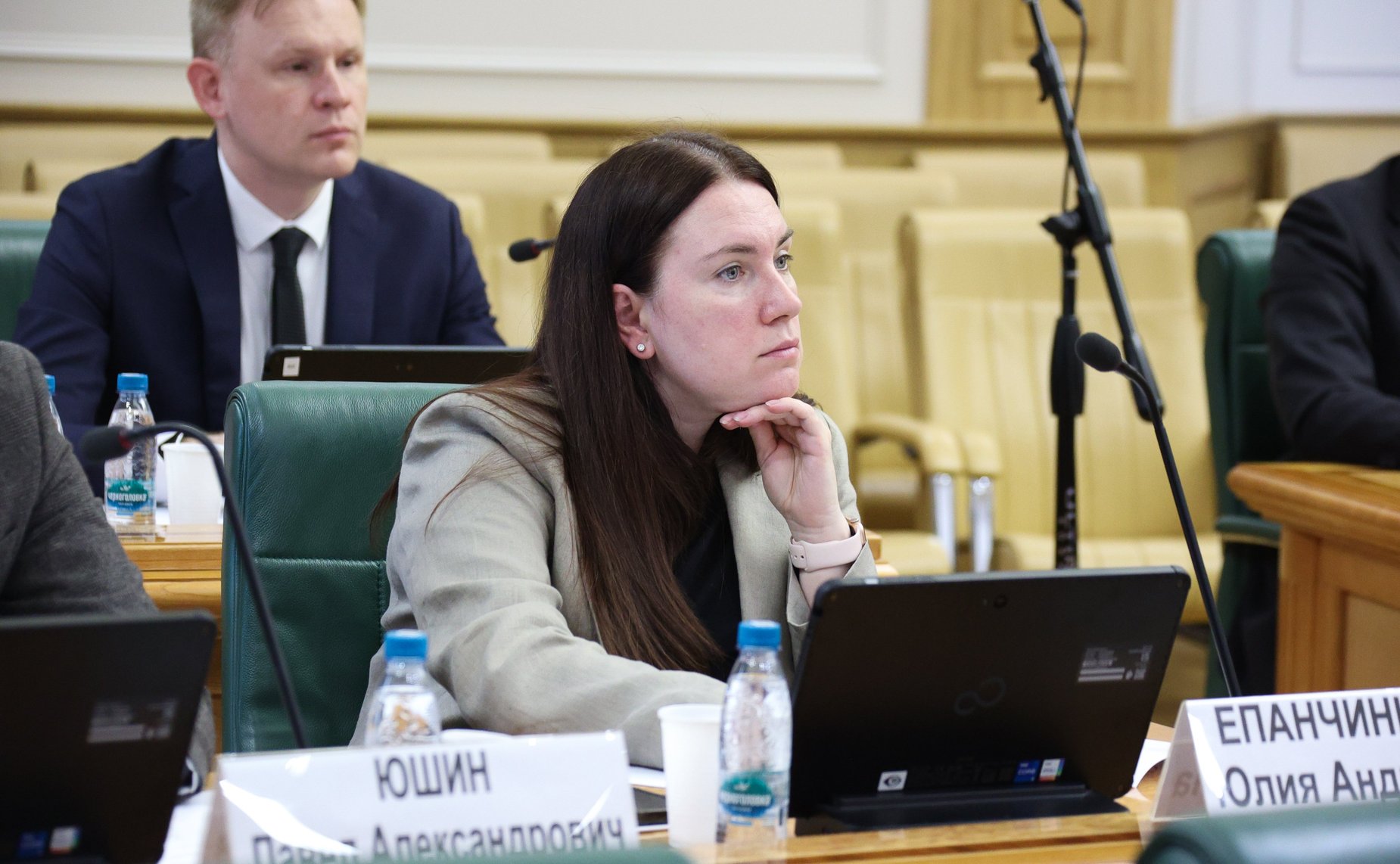 Совещание Комитета Совета Федерации по федеративному устройству, региональной политике, МСУ и делам Северана тему «Газификация и ее производные: газохимия и нефтехимия как драйвер роста экономики Дальневосточного федерального округа»