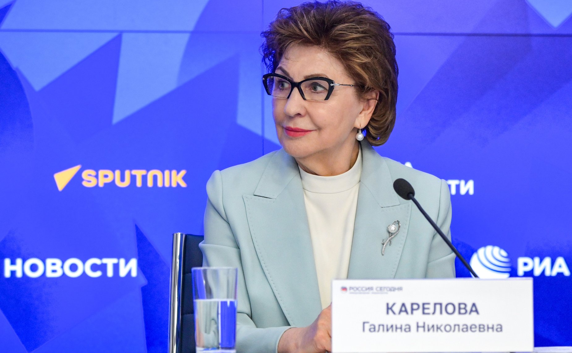 Галина Карелова