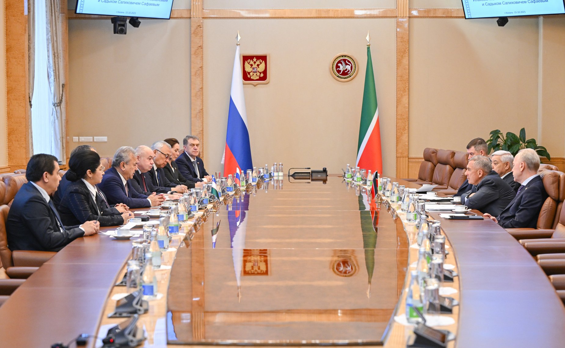 Встреча сенаторов с Раисом Республики Татарстан Рустамом Миннихановым