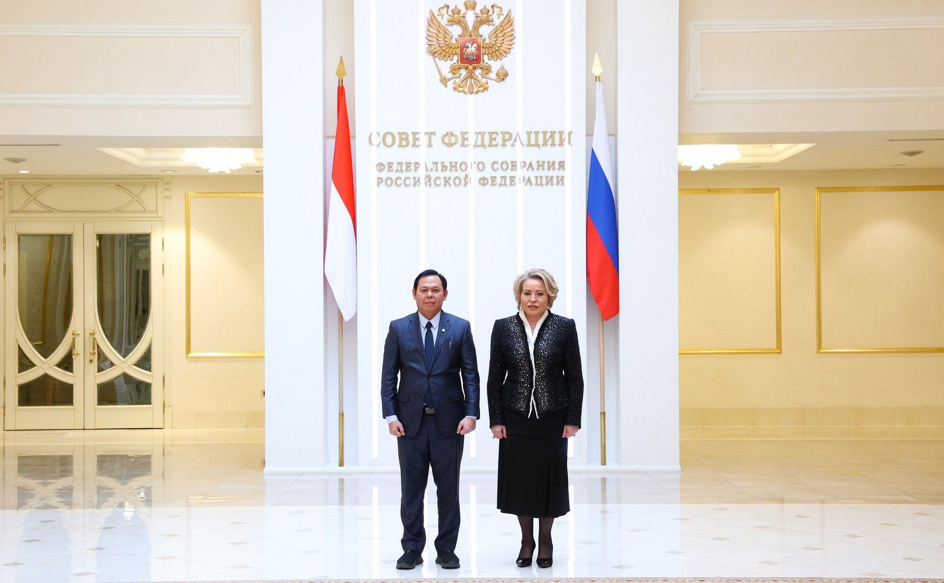Валентина Матвиенко провела встречу с Председателем Совета представителей регионов Республики Индонезии Султаном Бактиаром Наджамундином